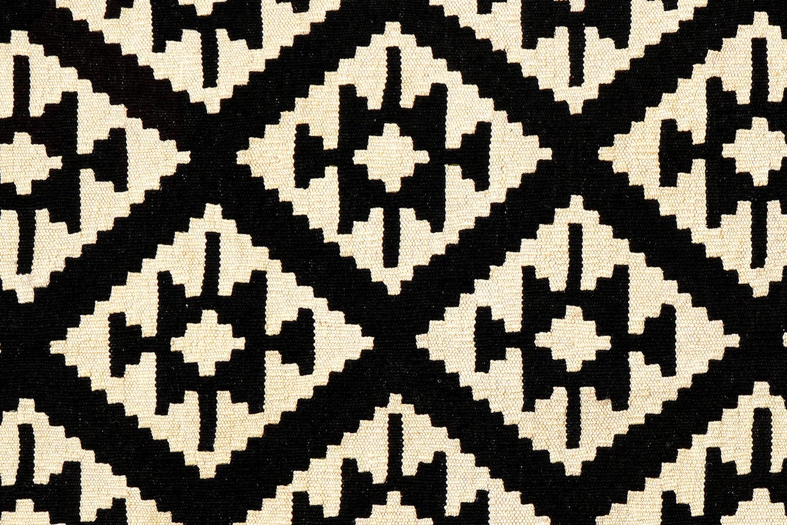 Kelim Gashgai — Handmade, 166x202 cm, Black, 100% Virgin Wool | View 5