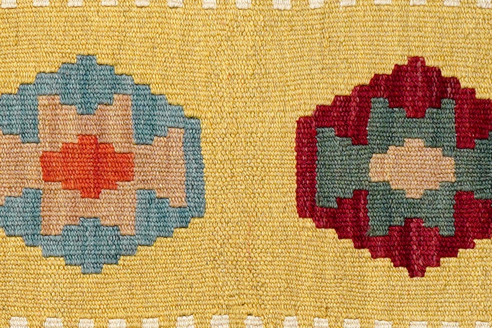 Kelim Gashgai — Handmade, 62x93 cm, Beige, 100% Virgin Wool | View 5