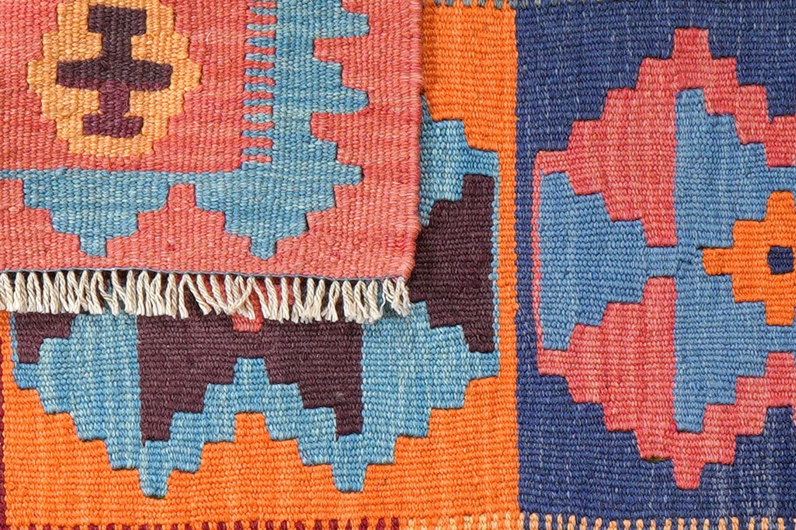 Kelim Gashgai — Handmade, 84x129 cm, Multicolor, 100% Virgin Wool | View 6