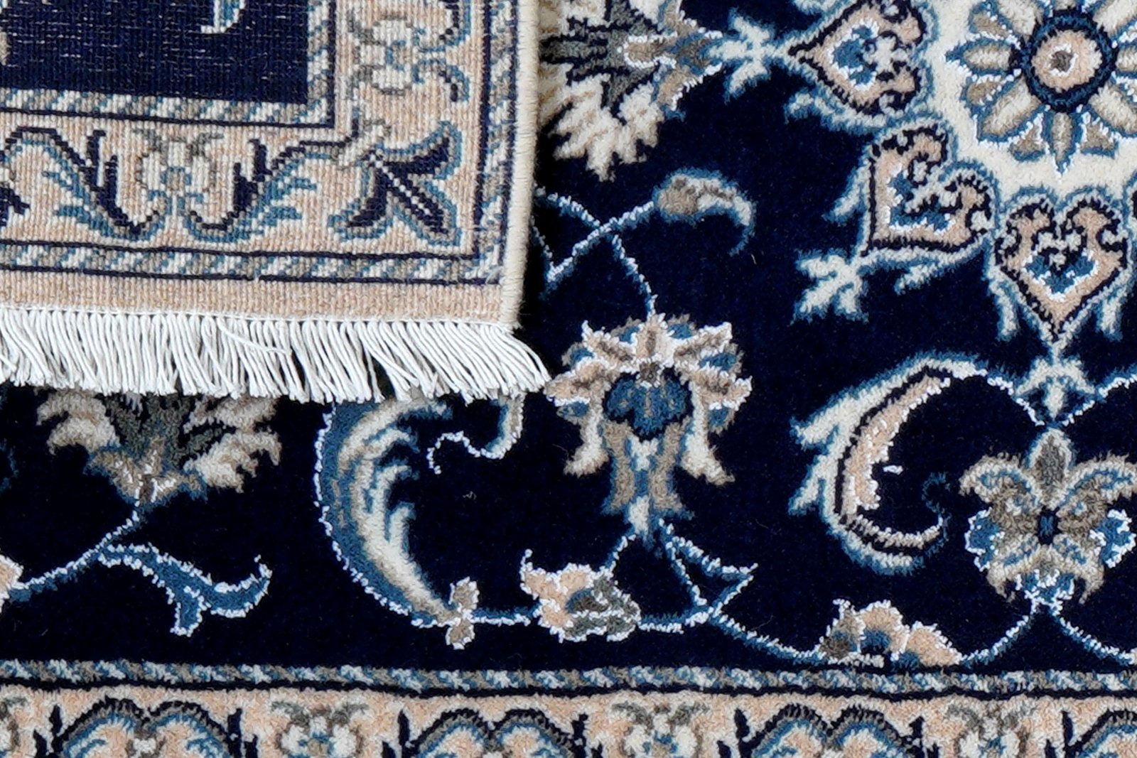 Nain 12La — Hand-knotted, 69x139 cm, Blue, 100% Virgin Wool | View 7