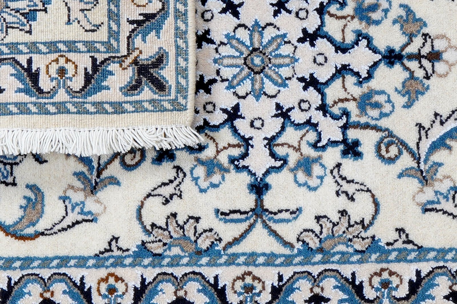 Nain 12La — Hand-knotted, 58x84 cm, Beige, 100% Virgin Wool | View 7