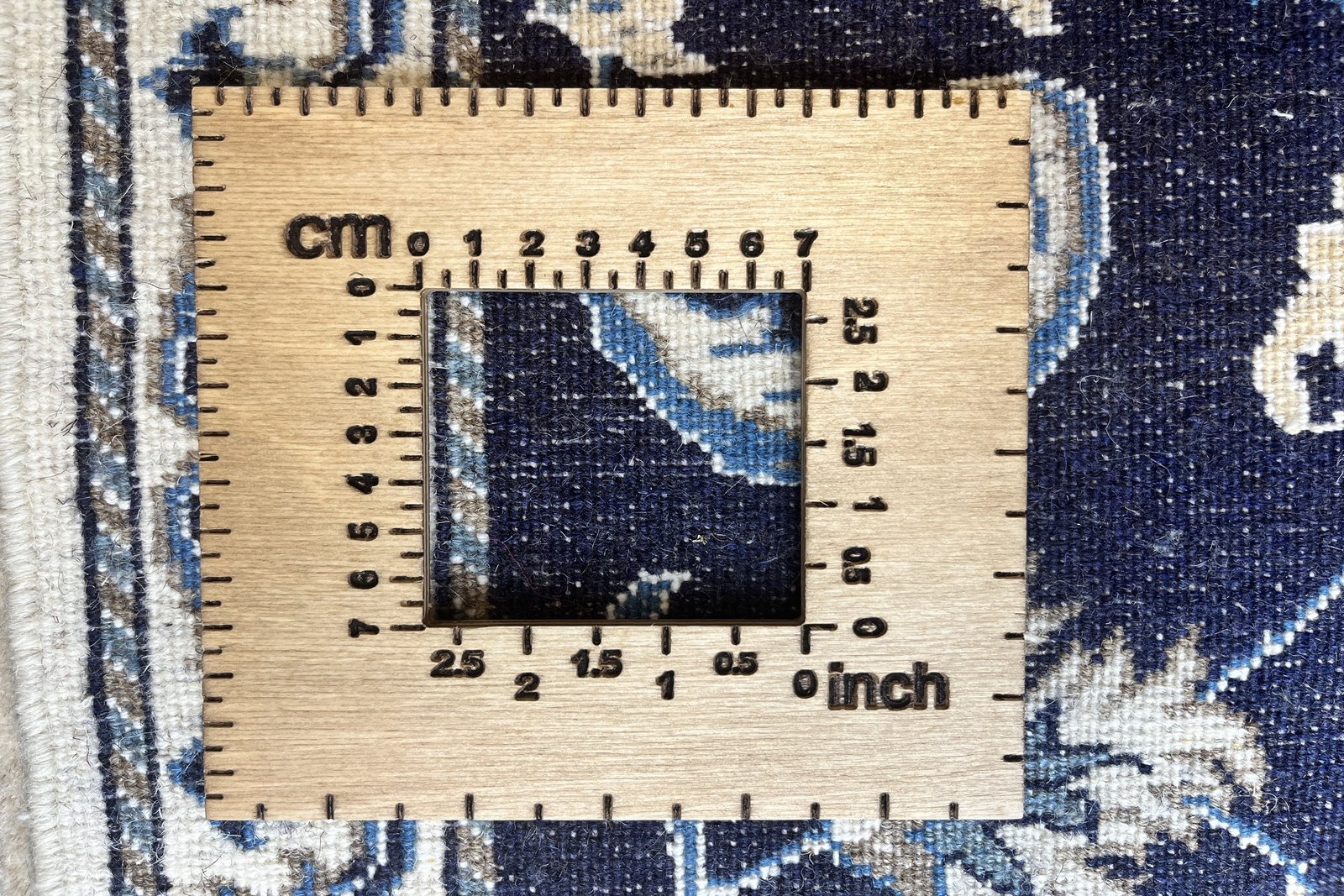 Nain 12La — Hand-knotted, 67x144 cm, Blue, 100% Virgin Wool | View 11