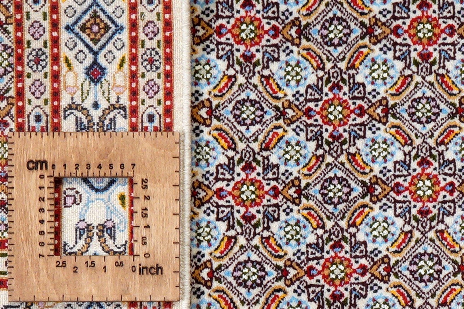 Moud Mahi — Hand-knotted, 76x120 cm, Beige, 100% Virgin Wool | View 8