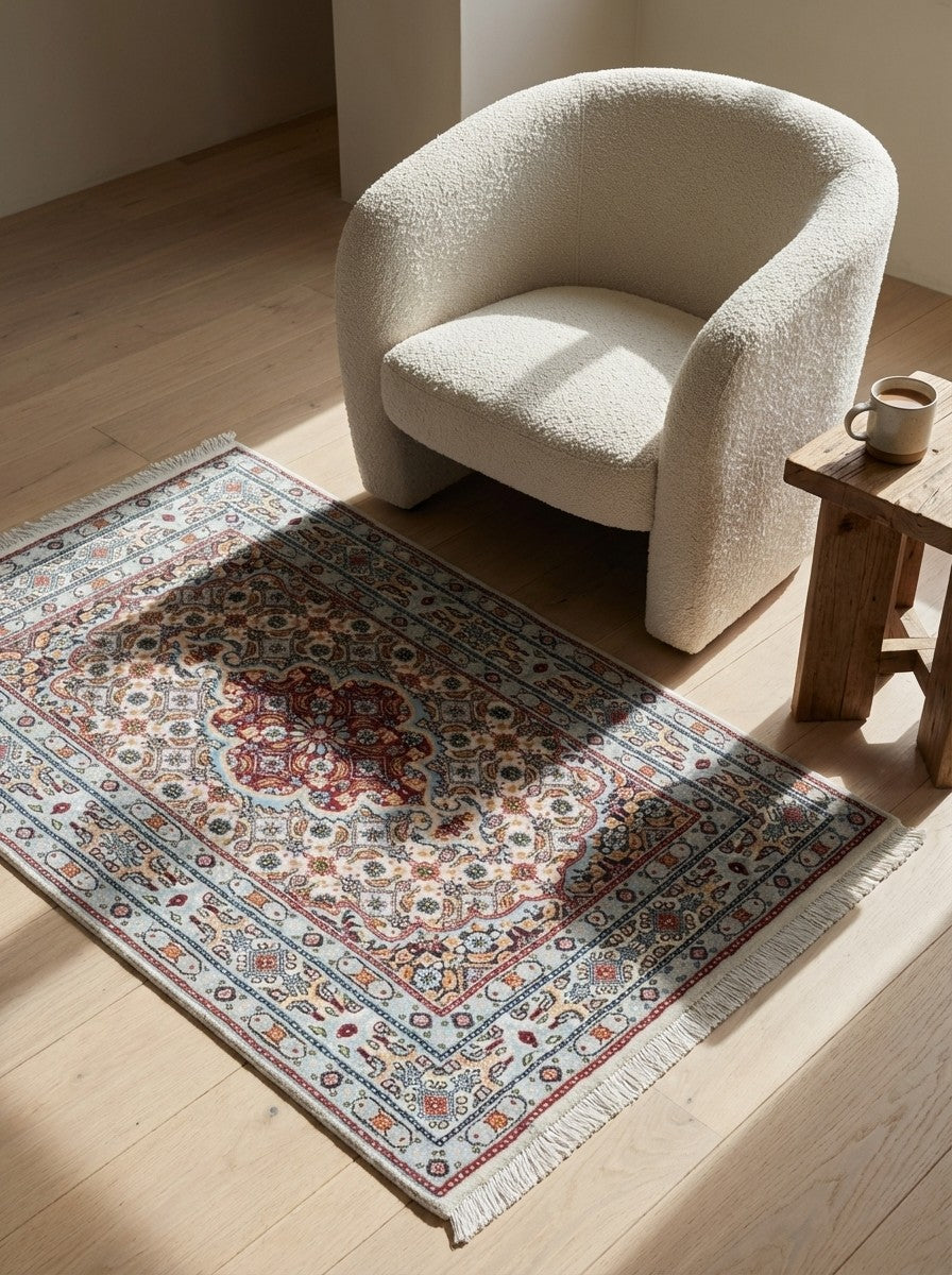 Moud Mahi — Hand-knotted, 74x115 cm, Beige, 100% Virgin Wool | Detail view