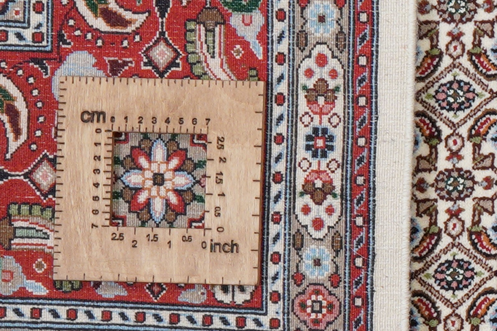 Moud Mahi — Hand-knotted, 194x287 cm, Multicolor, 100% Virgin Wool | View 8