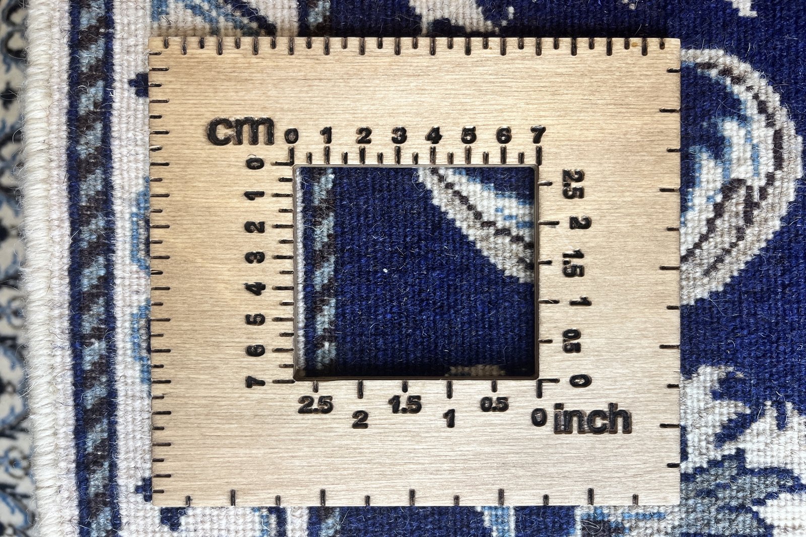 Nain 12La — Hand-knotted, 68x140 cm, Blue, 100% Virgin Wool | View 11