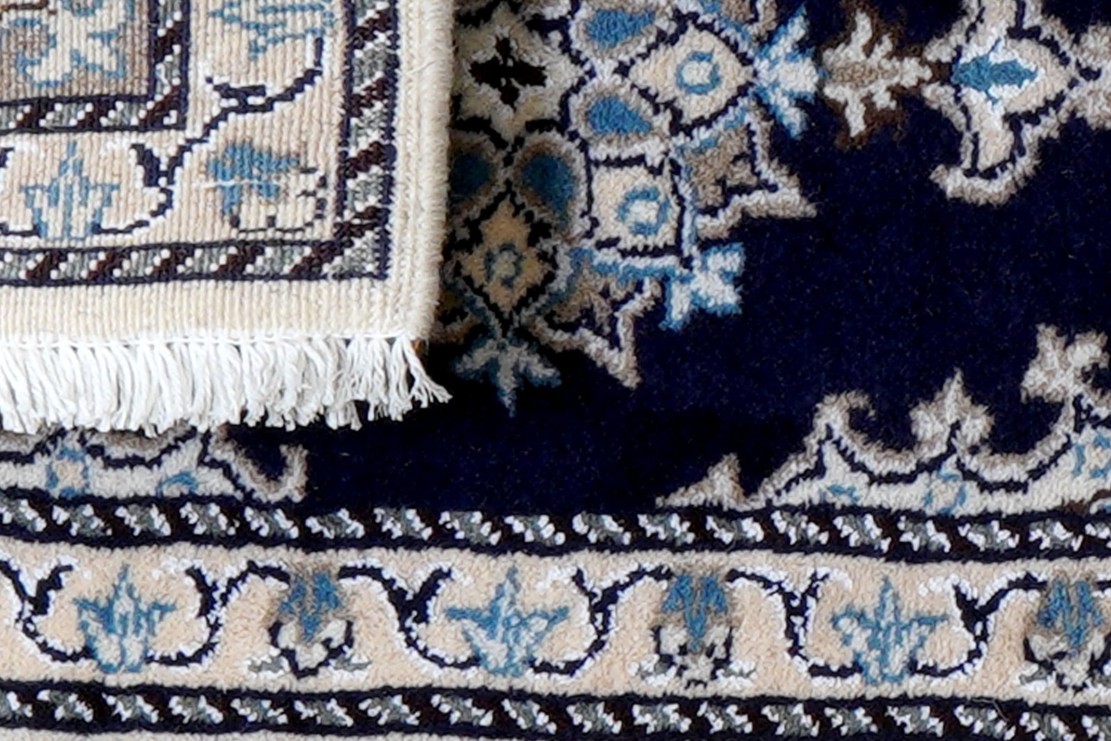 Nain 12La — Hand-knotted, 38x60 cm, Blue, 100% Virgin Wool | View 7