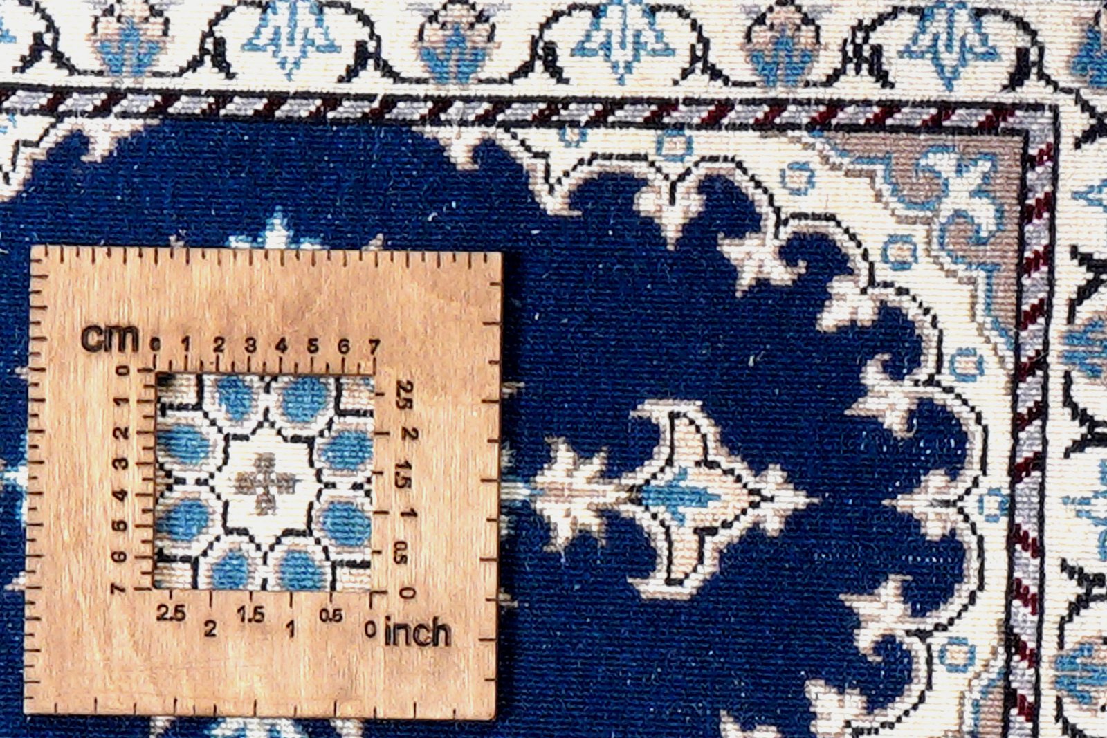 Nain 12La — Hand-knotted, 36x60 cm, Blue, 100% Virgin Wool | View 8