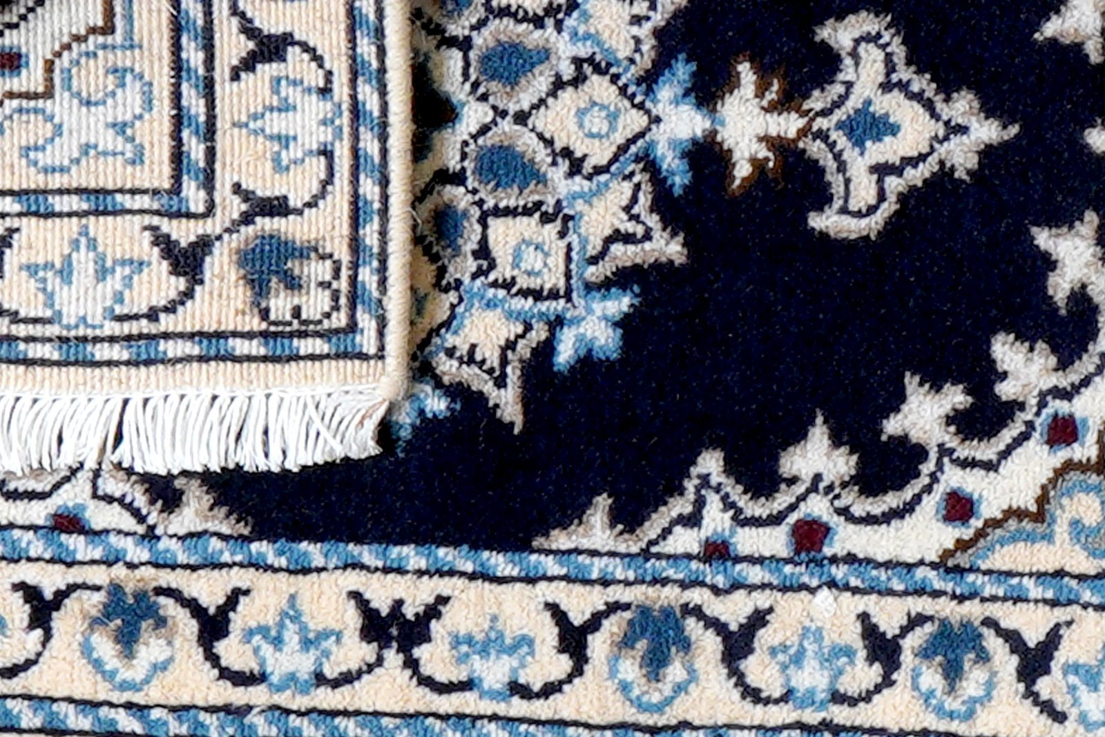 Nain 12La — Hand-knotted, 39x59 cm, Blue, 100% Virgin Wool | View 7