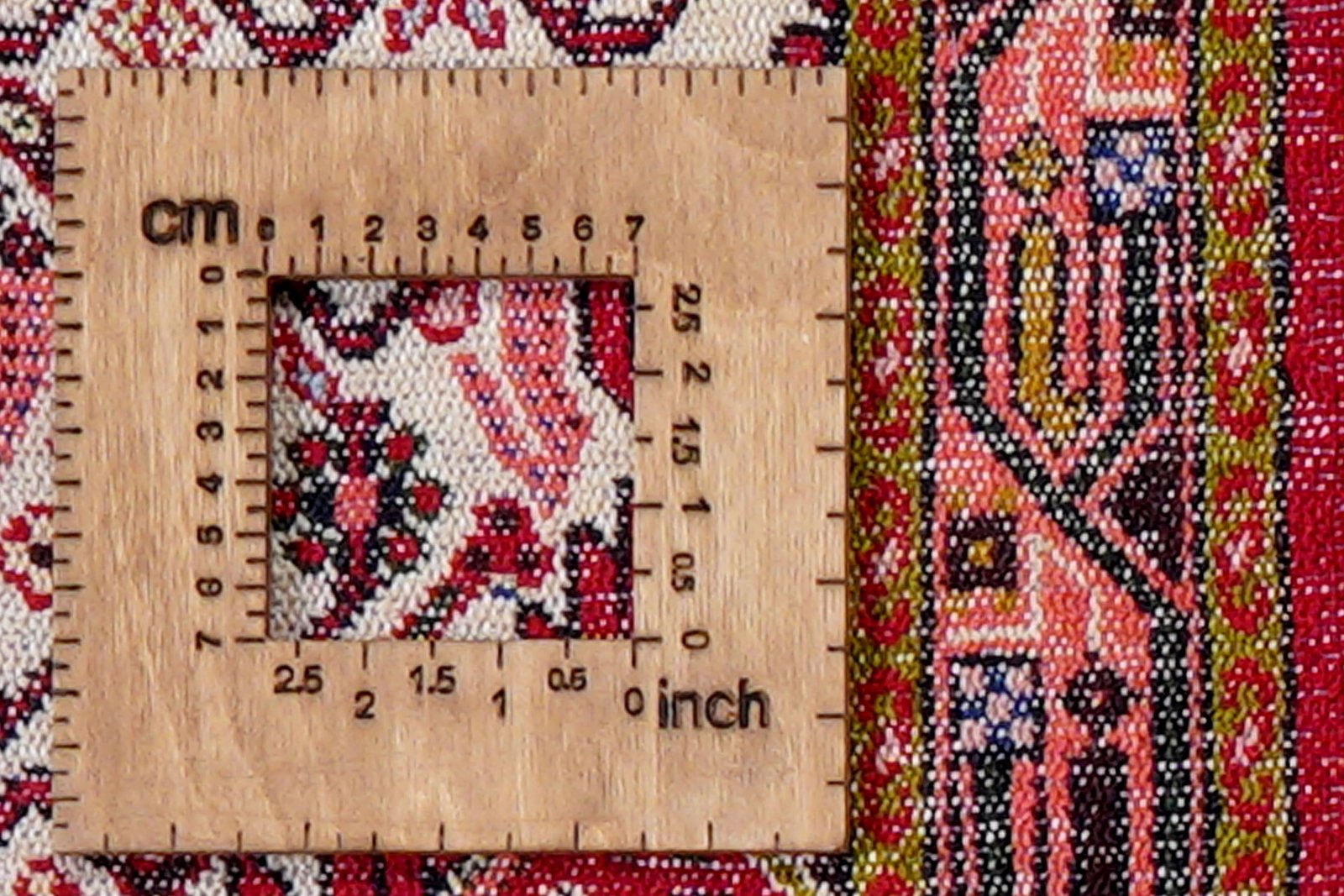 Assadabad — Hand-knotted, 80x193 cm, Beige, 100% Virgin Wool | View 8