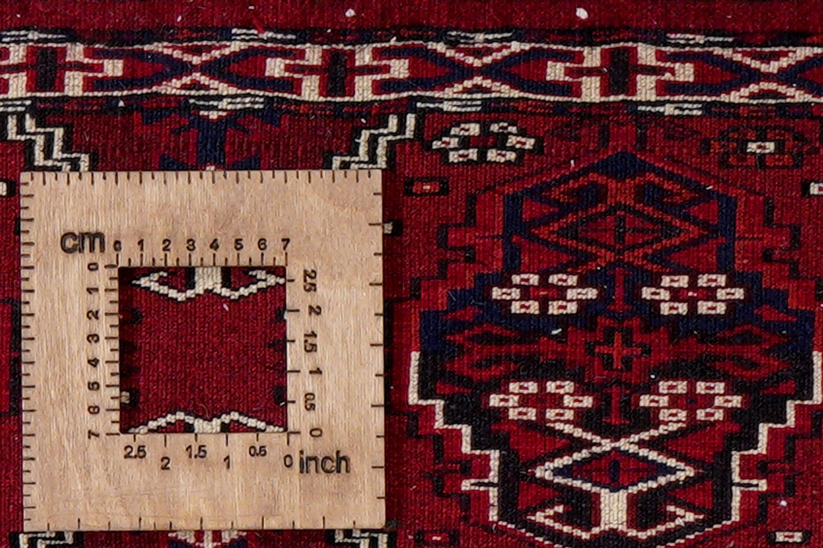 Turkman — Hand-knotted, 90x35 cm, Red, 100% Virgin Wool | View 8