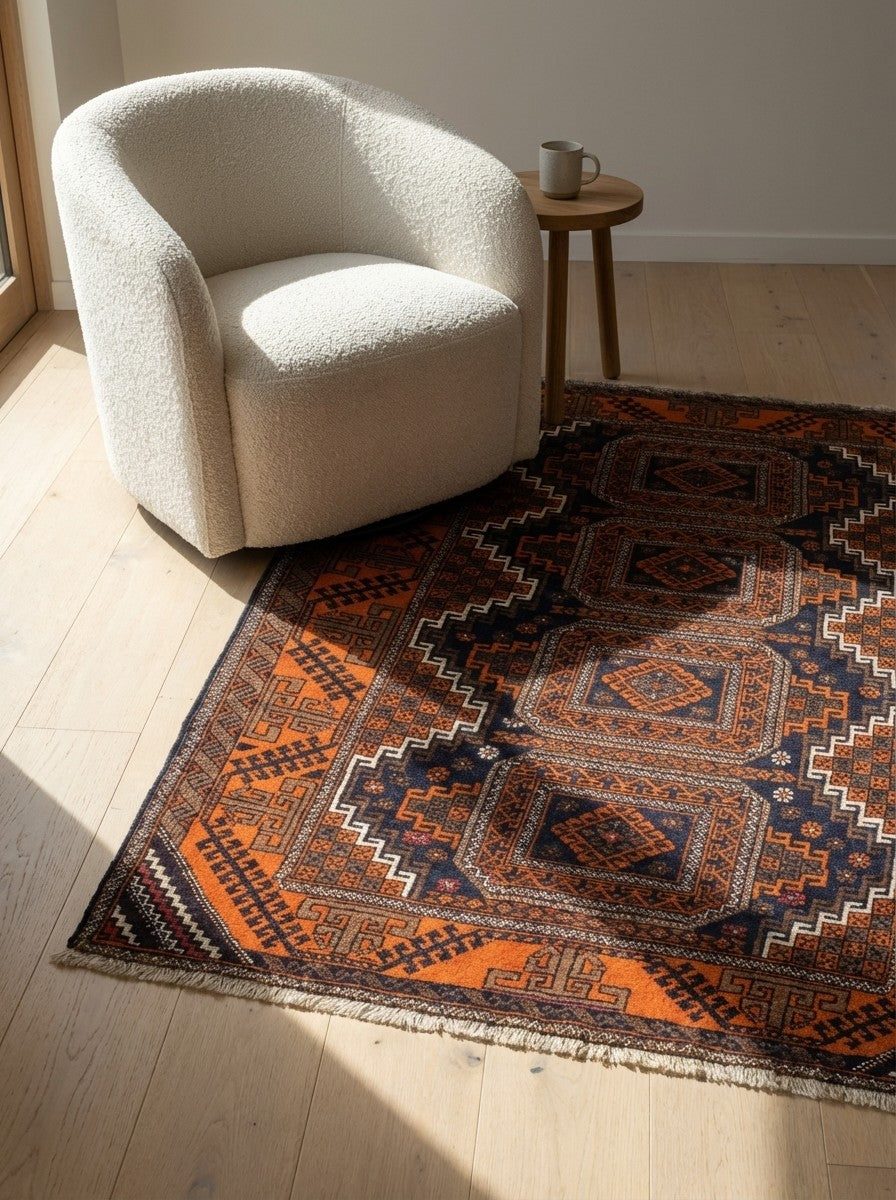Belutch — Hand-knotted, 90x153 cm, Black, 100% Virgin Wool | Detail view
