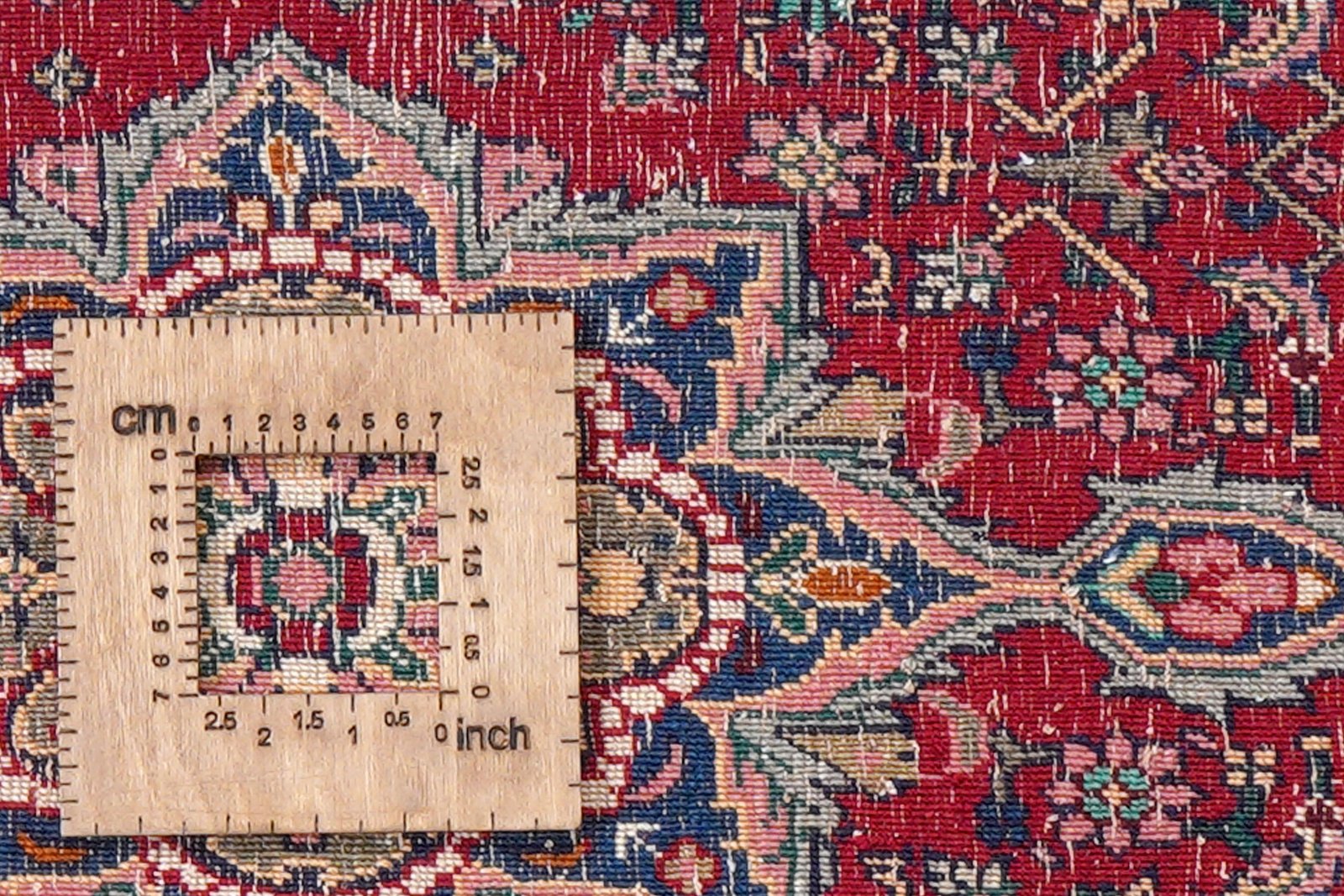 Bidjar Zandjan — Hand-knotted, 100x144 cm, Red, 100% Virgin Wool | View 8