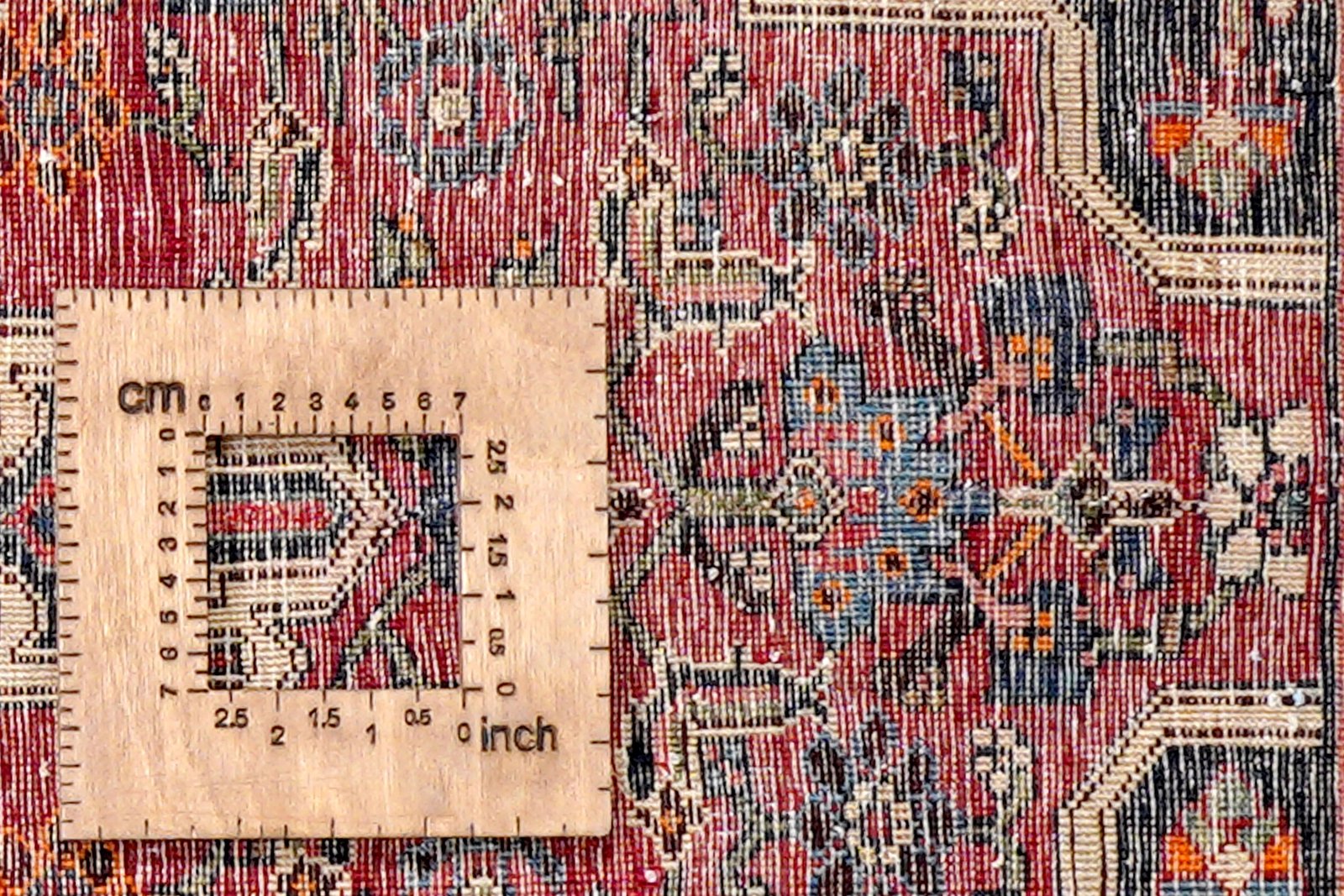 Bidjar Zandjan — Hand-knotted, 106x156 cm, Red, 100% Virgin Wool | View 8