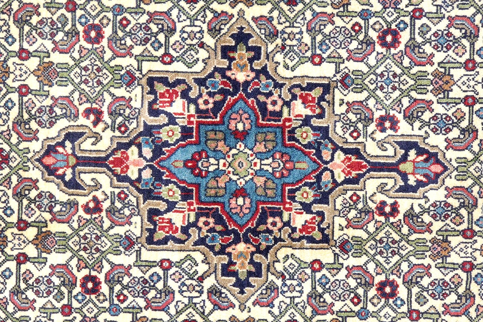 Bidjar Zandjan — Hand-knotted, 101x171 cm, Beige, 100% Virgin Wool | View 6