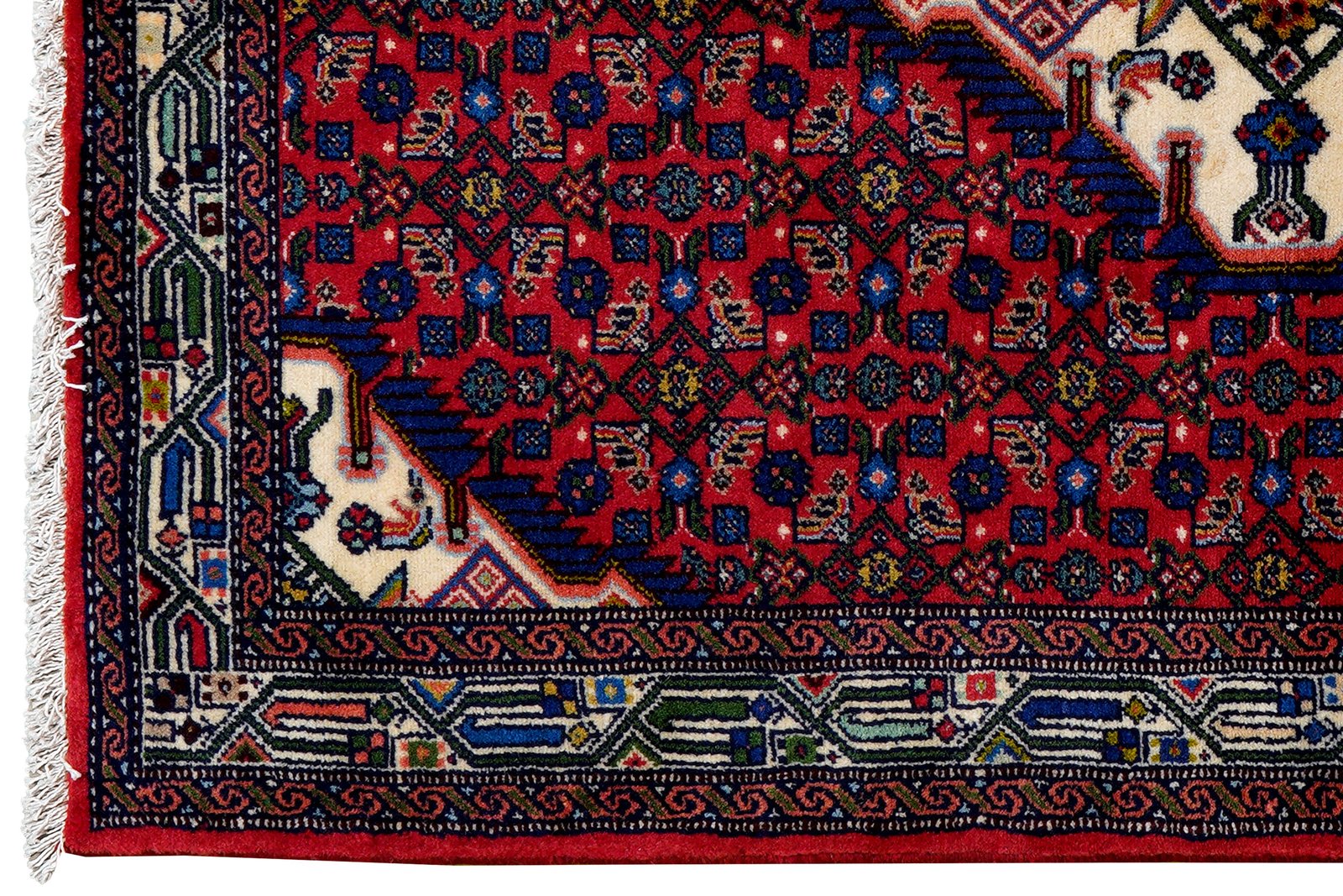 Assadabad — Hand-knotted, 106x152 cm, Red, 100% Virgin Wool | View 3