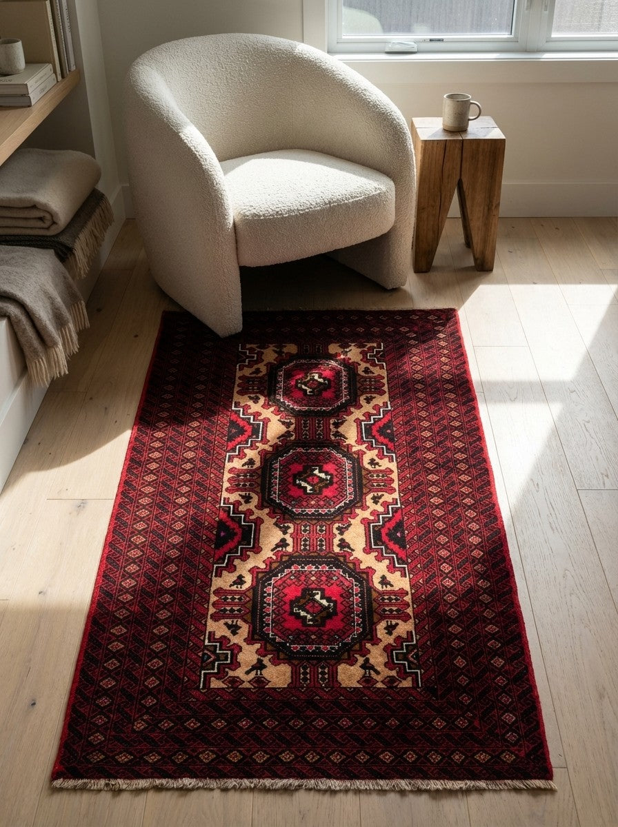 Belutch — Hand-knotted, 93x181 cm, Brown, 100% Virgin Wool | Detail view