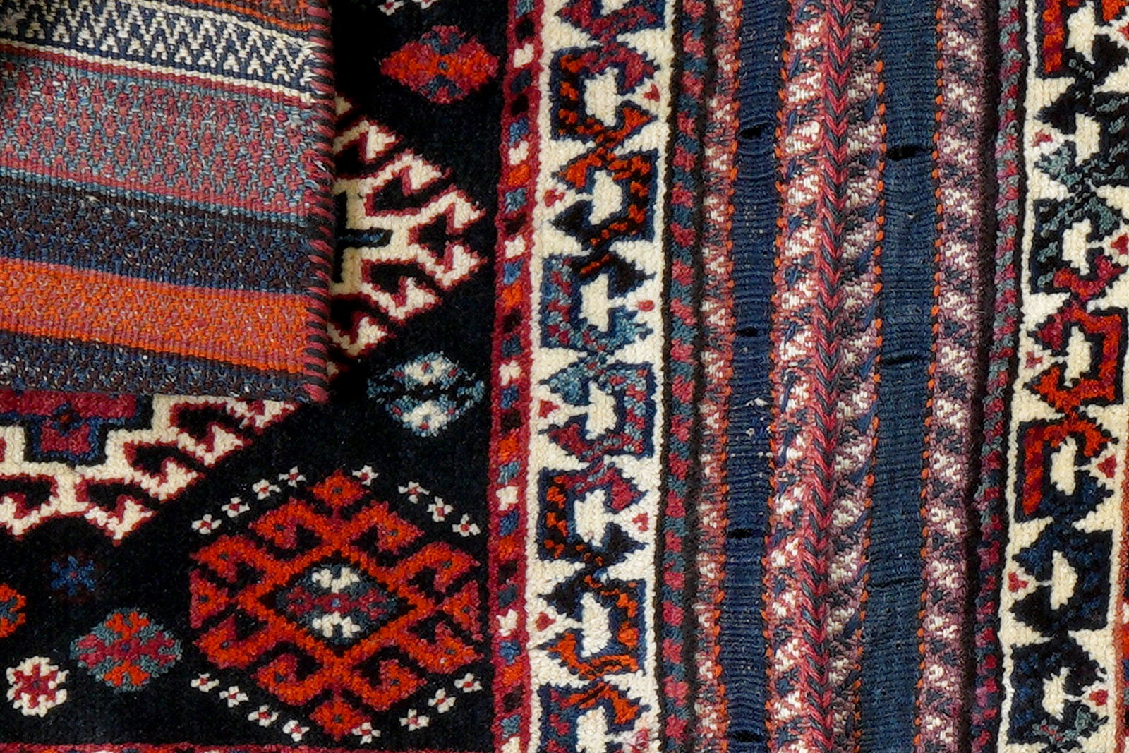 Khorjin — Handgefertigt, 111x63 cm, Beige, 100% Virgin Wool | View 7
