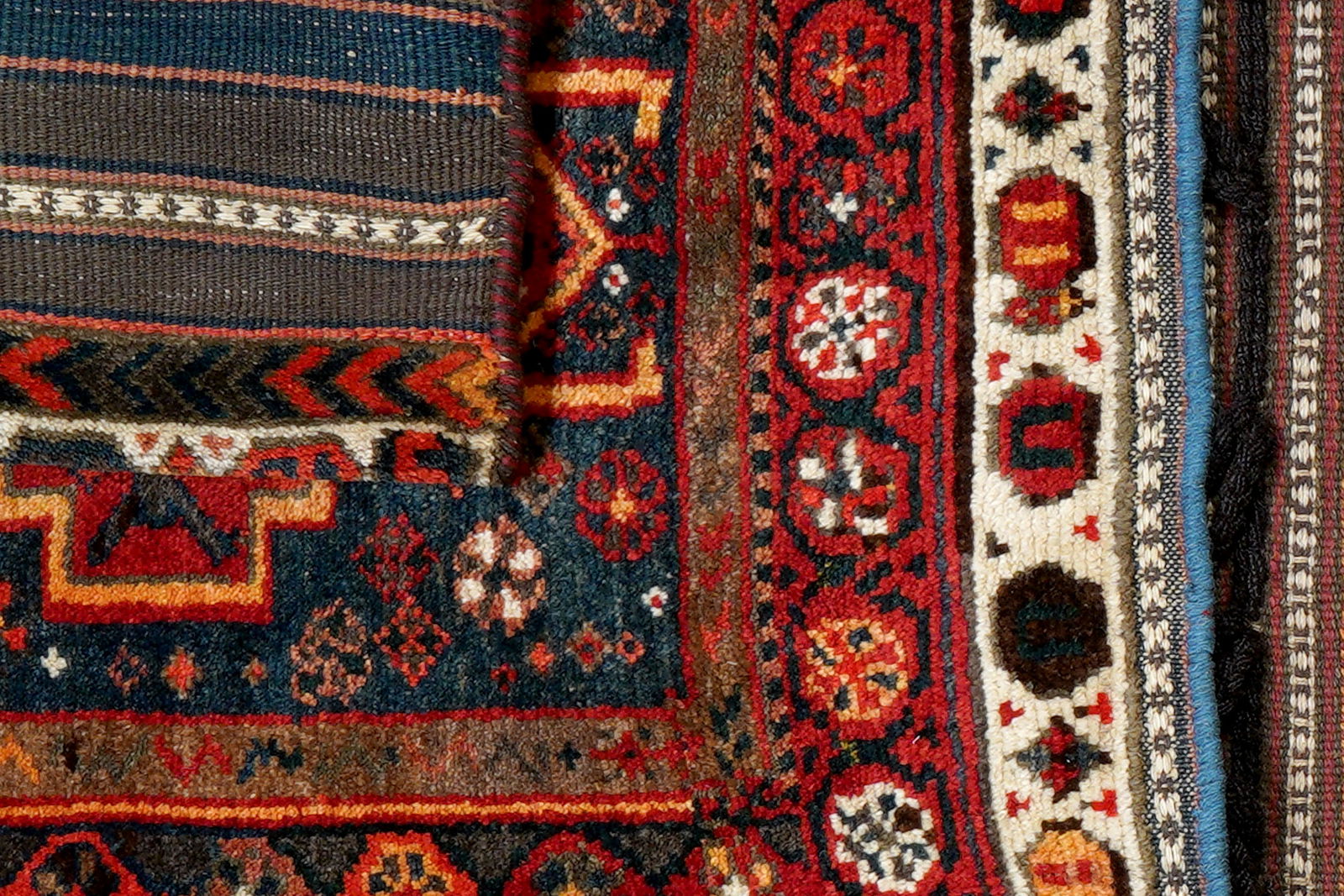 Khorjin — Handgefertigt, 136x70 cm, Bunt, 100% Virgin Wool | View 7