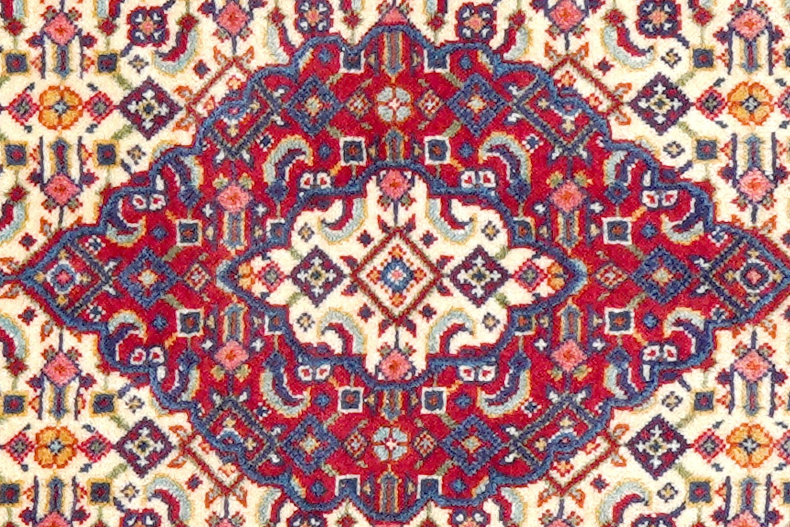 Sarough — Hand-knotted, 64x76 cm, Beige, 100% Virgin Wool | View 6