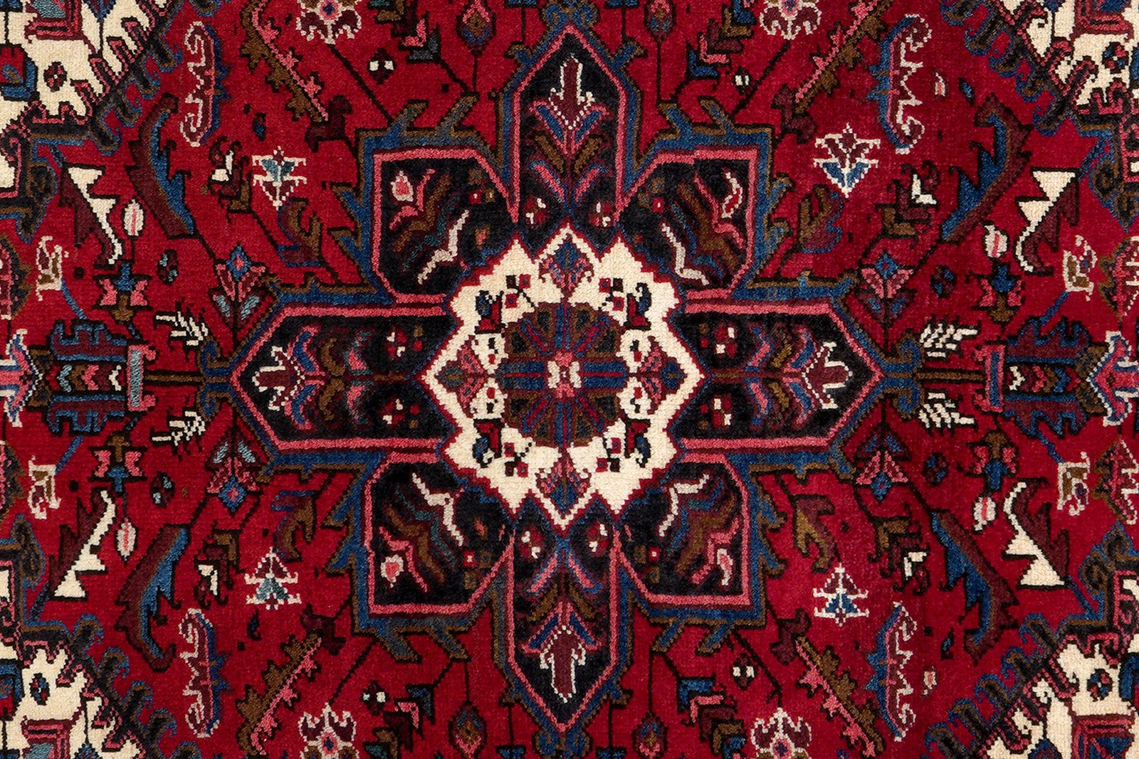 Mehrewan — Hand-knotted, 94x153 cm, Red, 100% Virgin Wool | View 6
