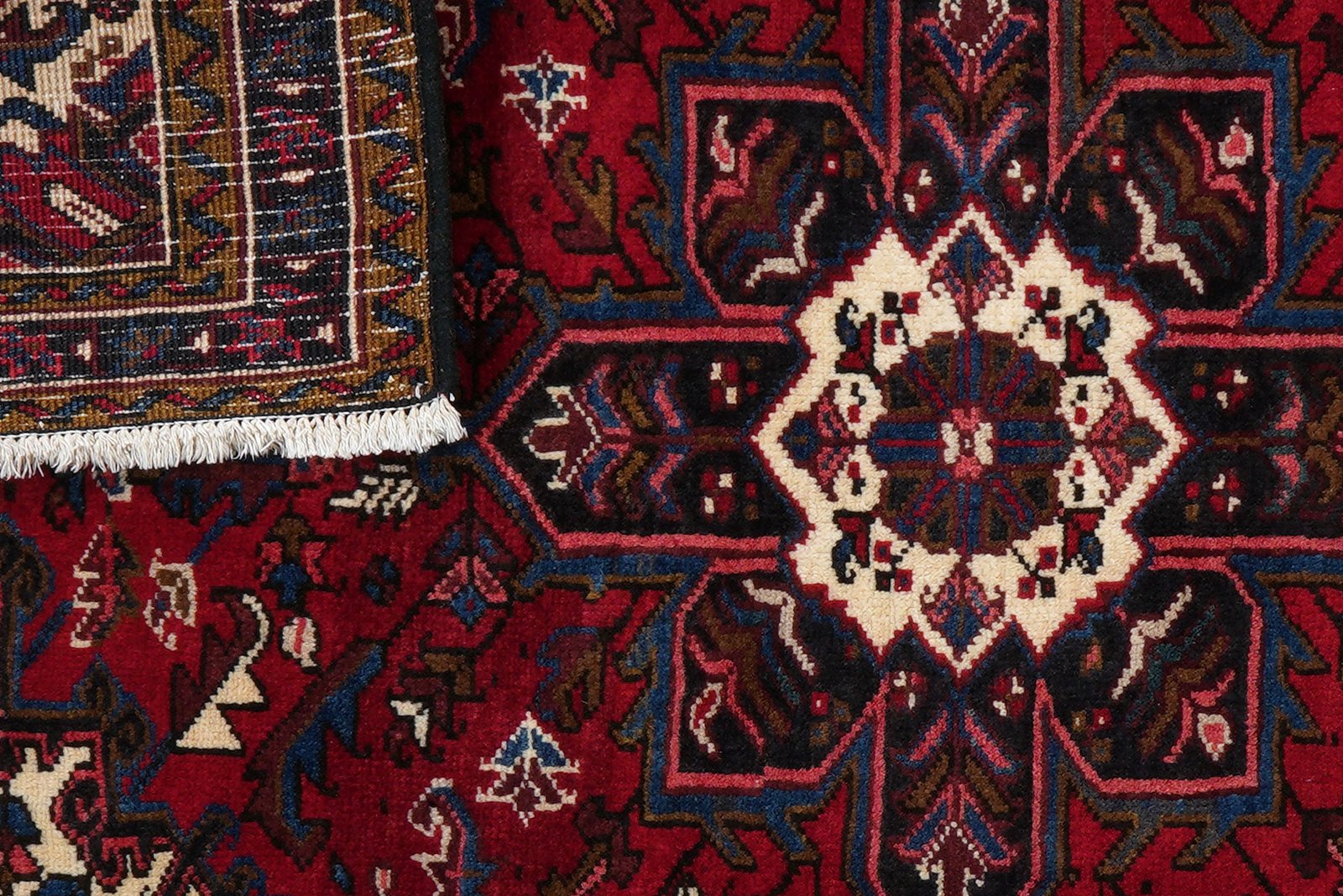 Mehrewan — Hand-knotted, 94x153 cm, Red, 100% Virgin Wool | View 7