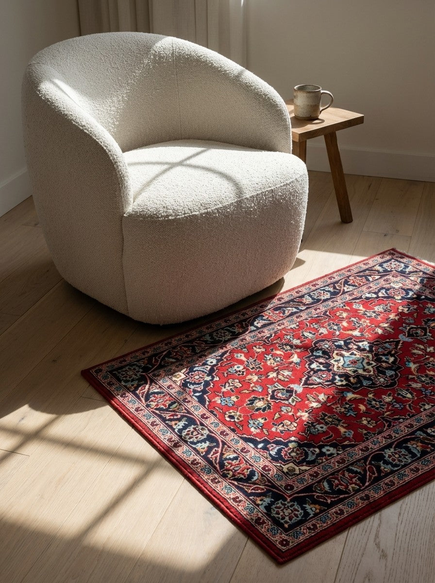 Ardakan — Hand-knotted, 98x144 cm, Red, 100% Virgin Wool | Detail view