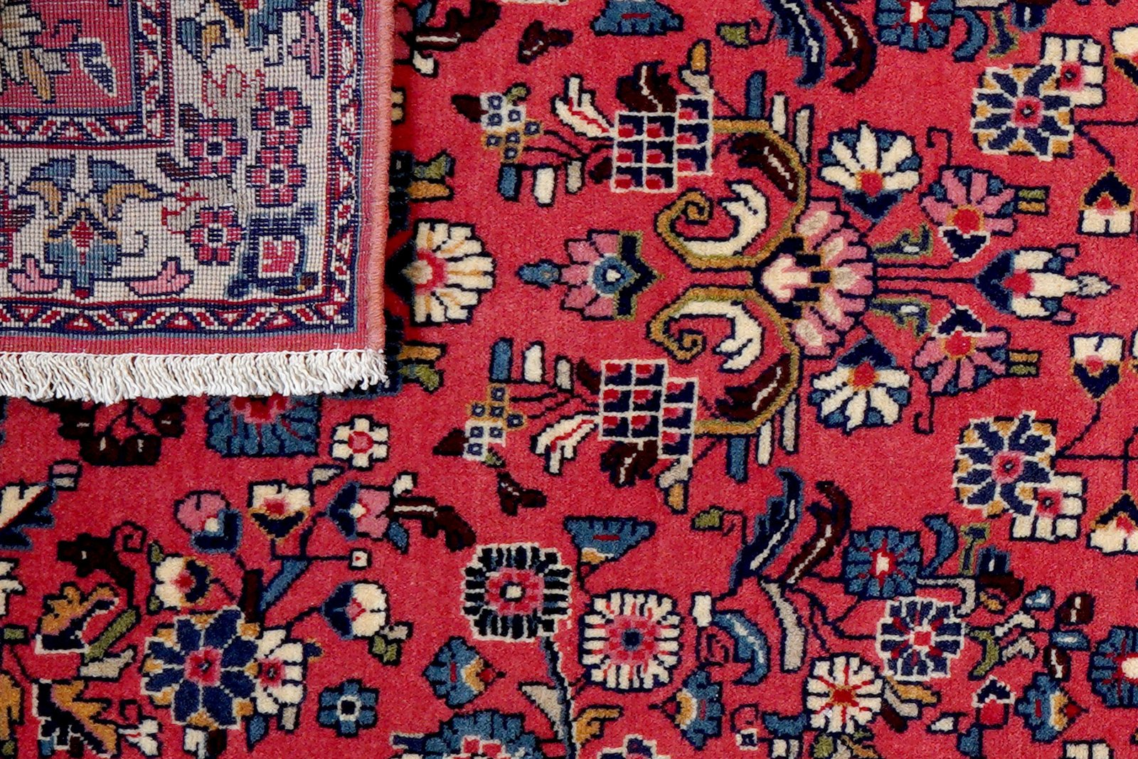 Sarough — Hand-knotted, 81x212 cm, Red, 100% Virgin Wool | View 7