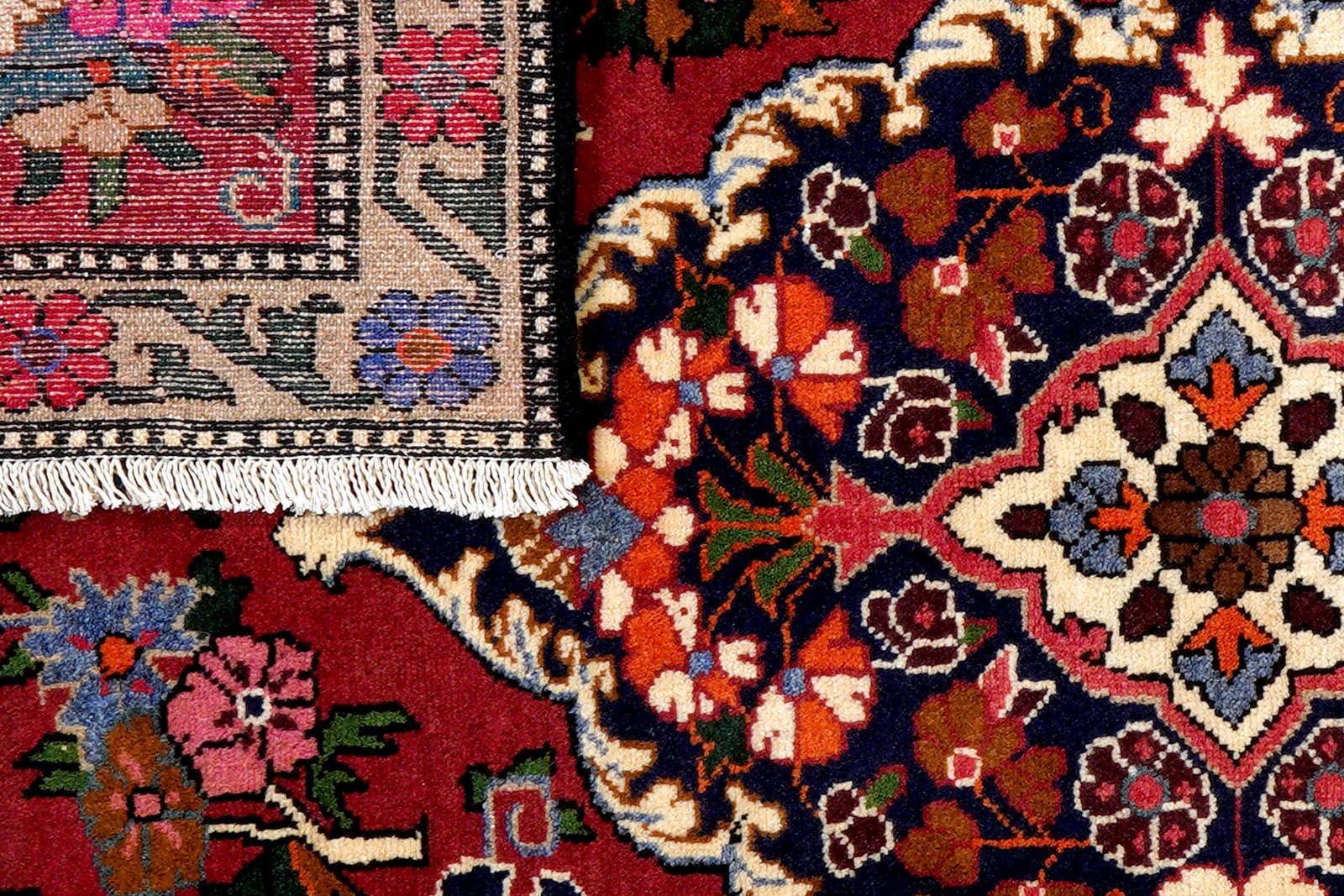 Saveh — Hand-knotted, 112x165 cm, Red, 100% Virgin Wool | View 7