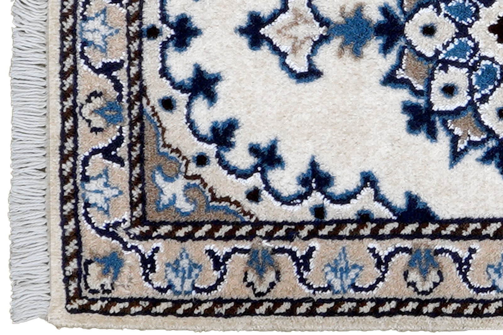 Nain 12La — Hand-knotted, 39x62 cm, Beige, 100% Virgin Wool | View 3
