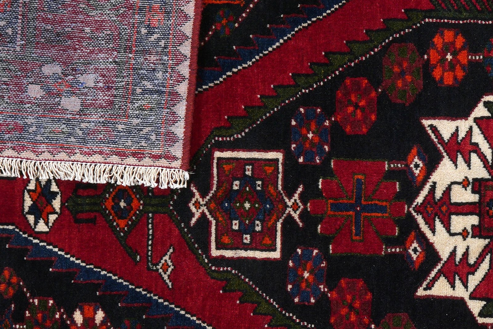 Shahsavan — Hand-knotted, 141x214 cm, Red, 100% Virgin Wool | View 7