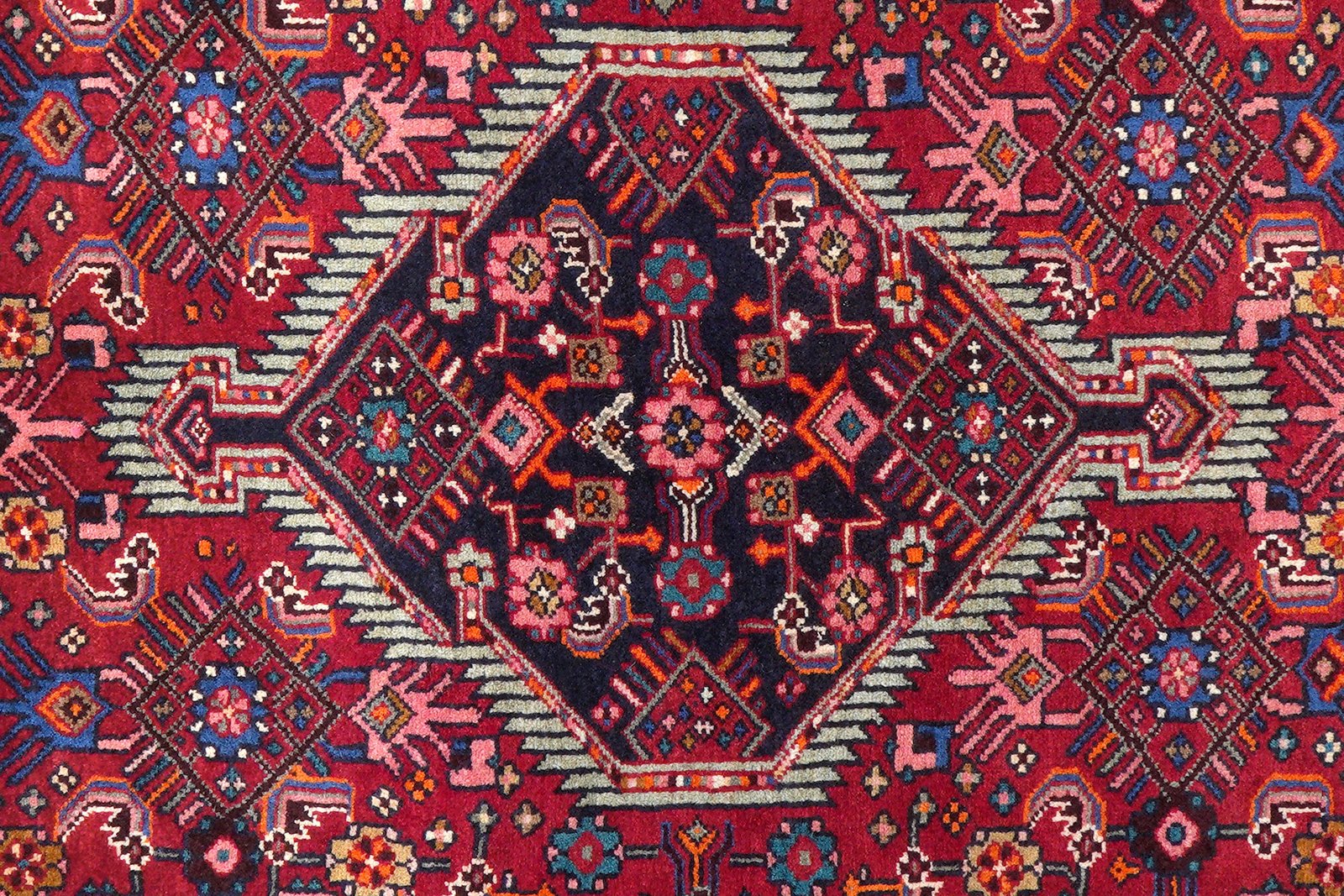 Assadabad — Hand-knotted, 136x245 cm, Red, 100% Virgin Wool | View 6