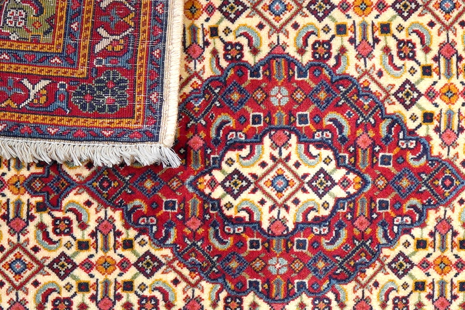 Sarough — Hand-knotted, 67x78 cm, Beige, 100% Virgin Wool | View 7