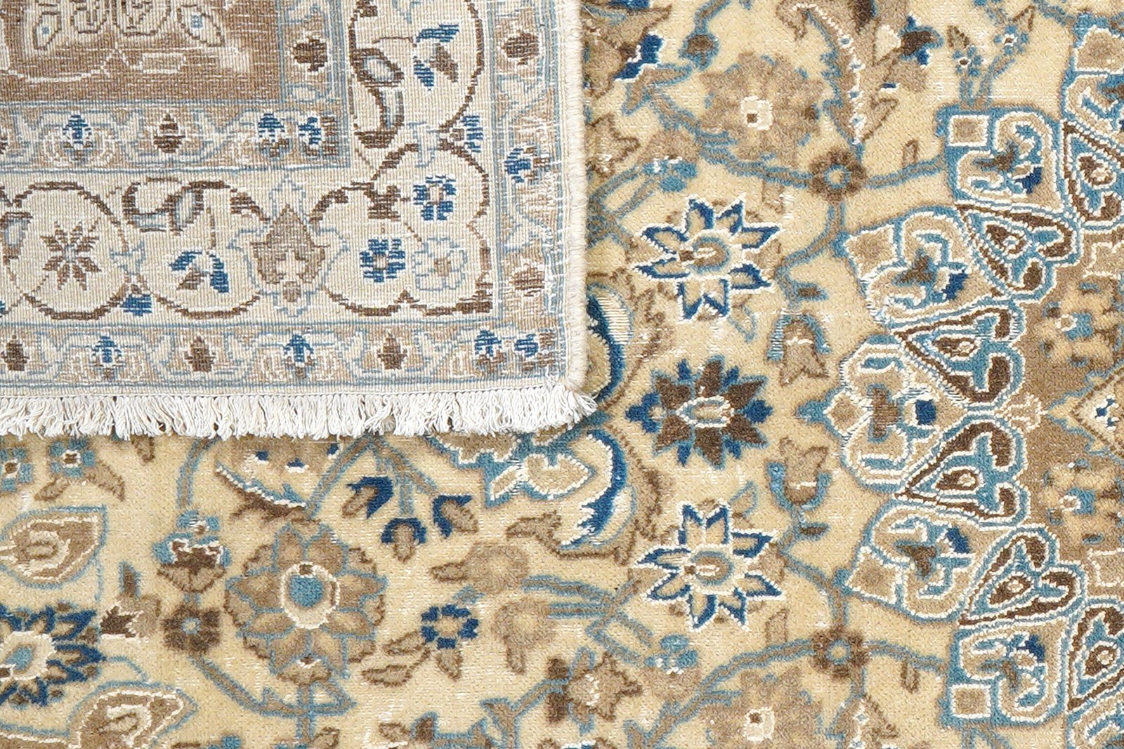 Heritage — Hand-knotted, 115x200 cm, Beige, 100% Virgin Wool | View 7