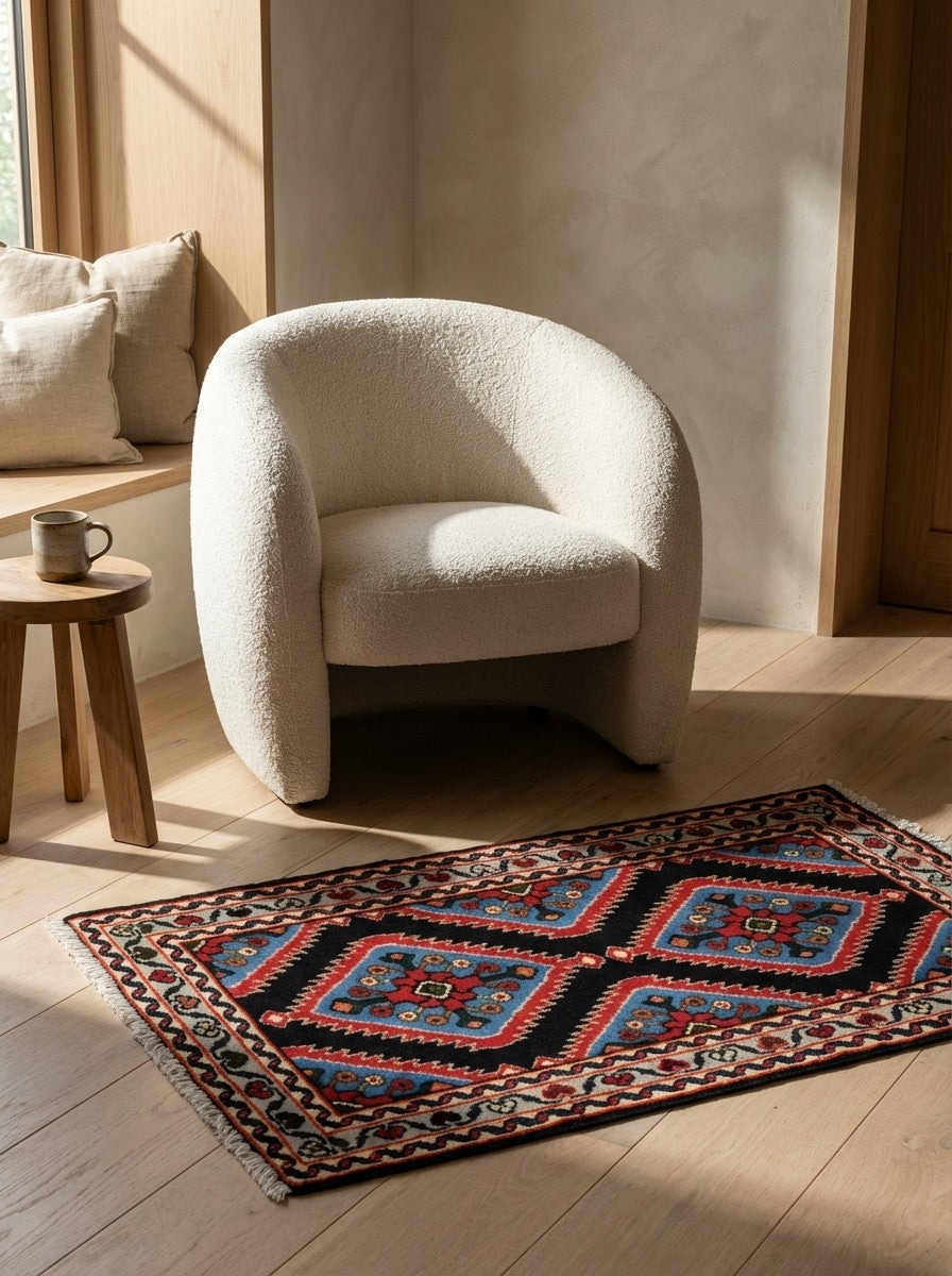 Hamadan — Hand-knotted, 60x99 cm, Blue, 100% Virgin Wool | Detail view