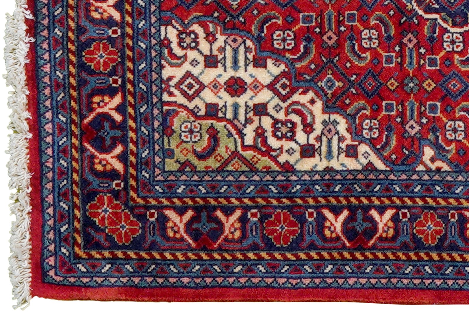 Sarough — Hand-knotted, 66x78 cm, Red, 100% Virgin Wool | View 3