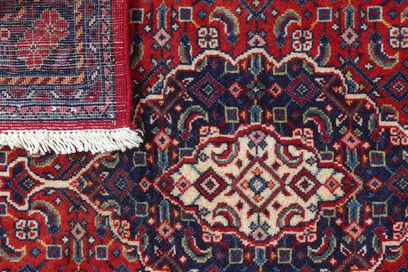Sarough — Hand-knotted, 66x78 cm, Red, 100% Virgin Wool | View 7