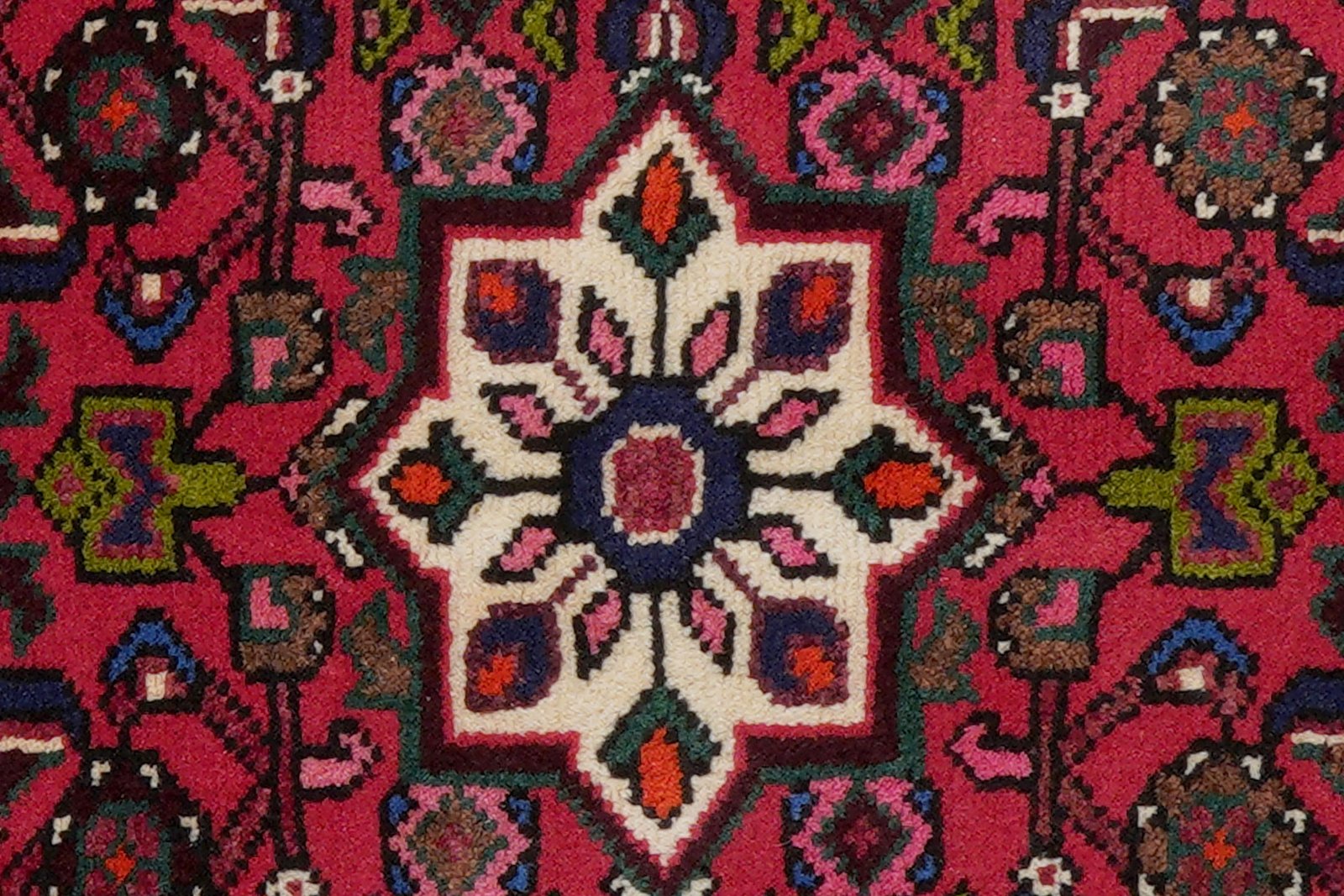 Hosseinabad — Hand-knotted, 63x90 cm, Red, 100% Virgin Wool | View 6