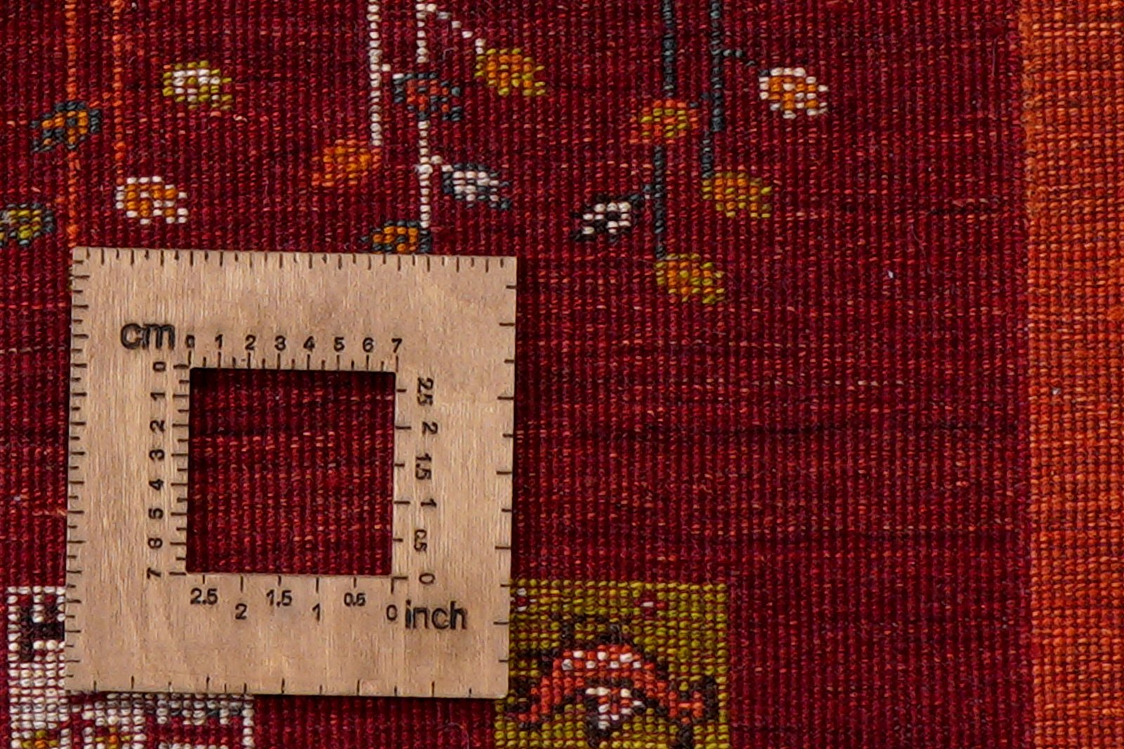 Rizbaf — Hand-knotted, 146x201 cm, Red, 100% Virgin Wool | View 8