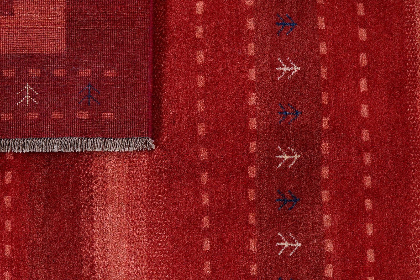Gabbeh Sonnat — Hand-knotted, 152x204 cm, Red, 100% Virgin Wool | View 7