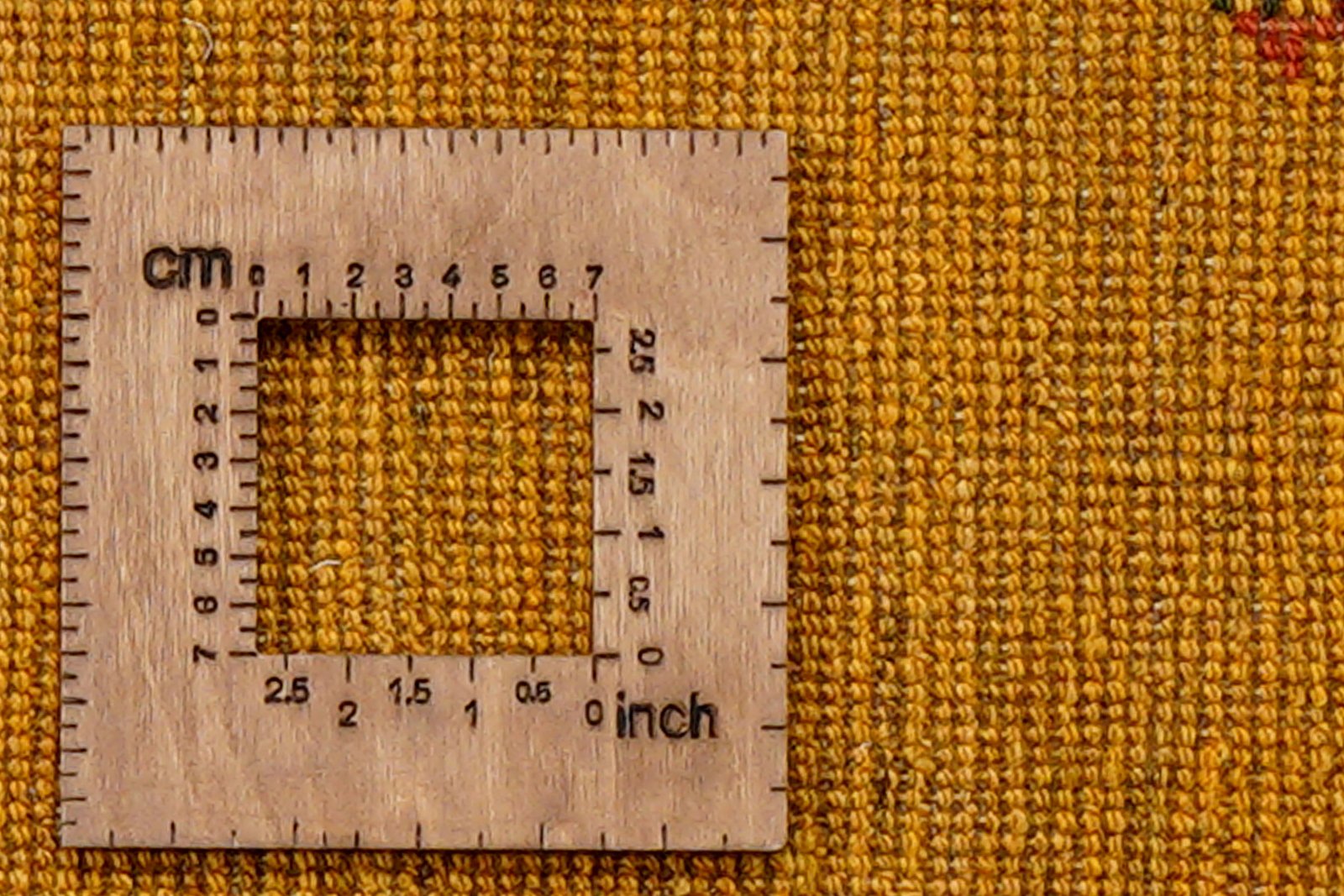 Gabbeh — Hand-knotted, 95x147 cm, Yellow, 100% Virgin Wool | View 8