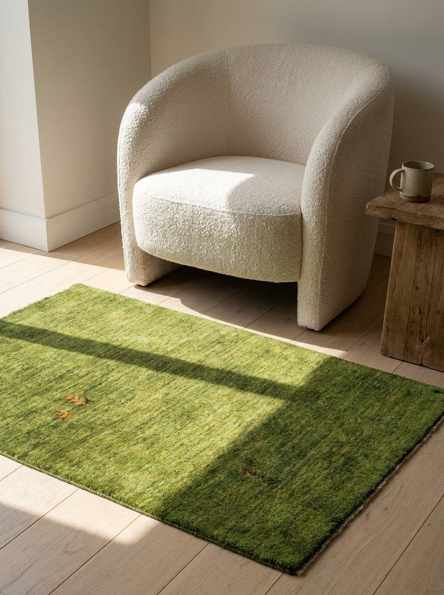 Gabbeh — Hand-knotted, 101x147 cm, Green, 100% Virgin Wool | Detail view