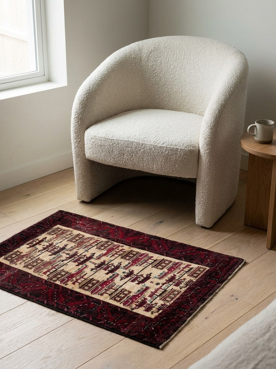 Heritage — Hand-knotted, 103x192 cm, Beige, 100% Virgin Wool | Detail view