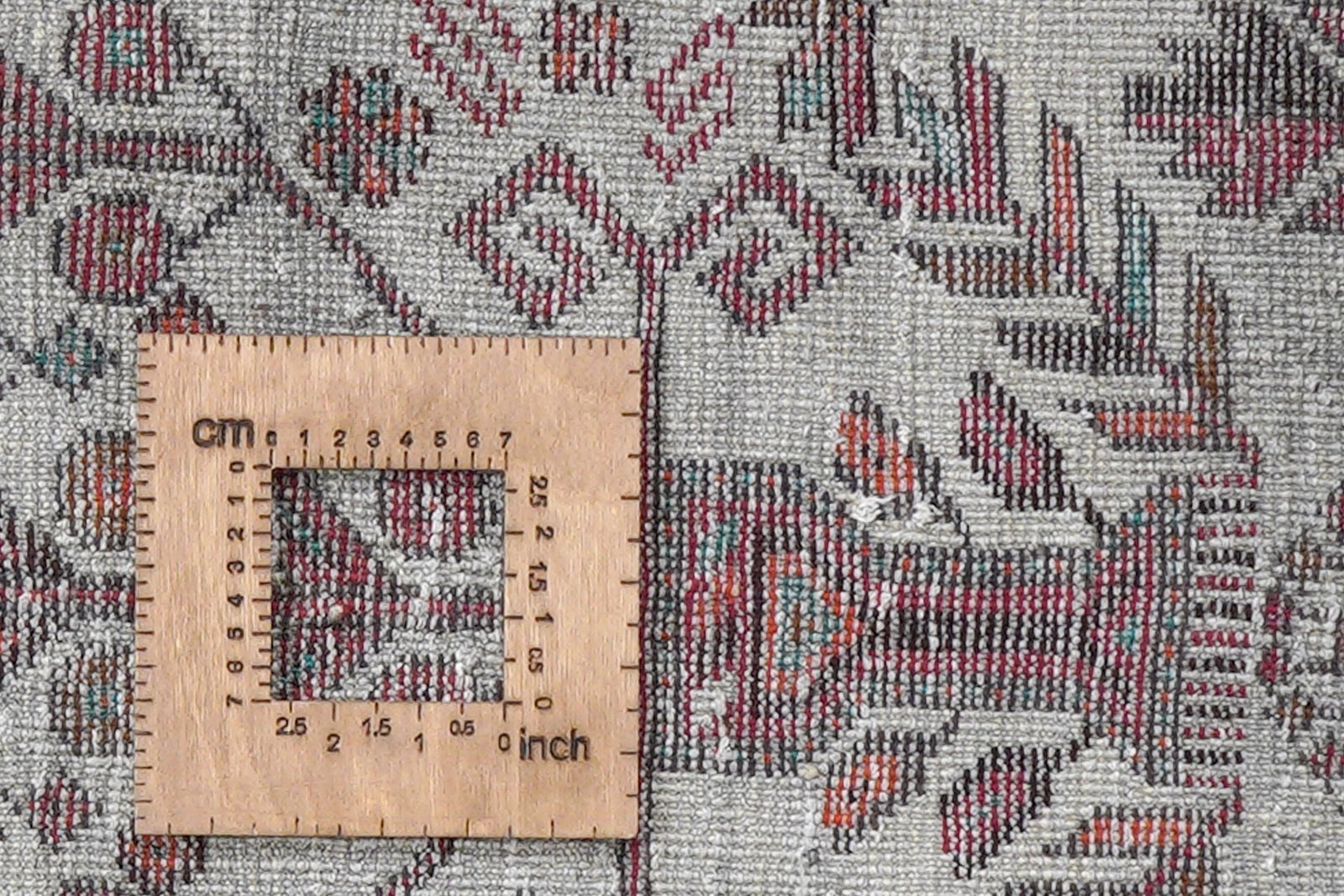 Heritage — Hand-knotted, 101x176 cm, Brown, 100% Virgin Wool | View 8