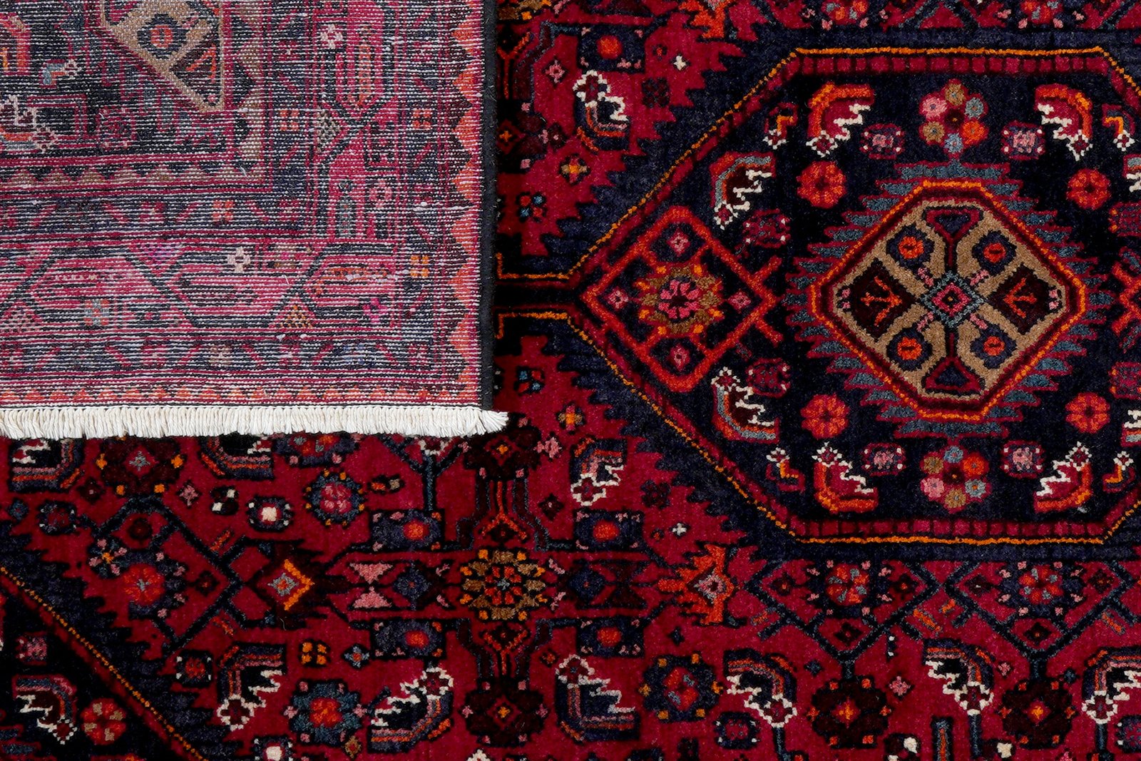 Assadabad — Hand-knotted, 127x221 cm, Red, 100% Virgin Wool | View 7