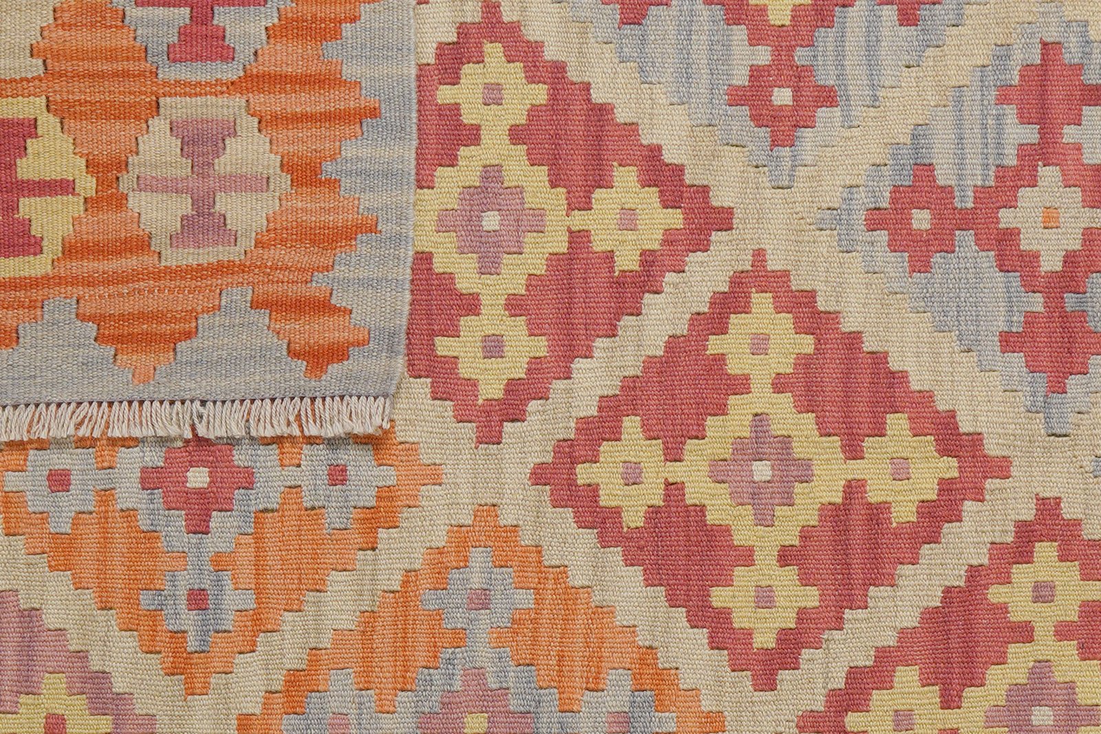Kelim Gashgai — Handmade, 127x172 cm, Beige, 100% Virgin Wool | View 6