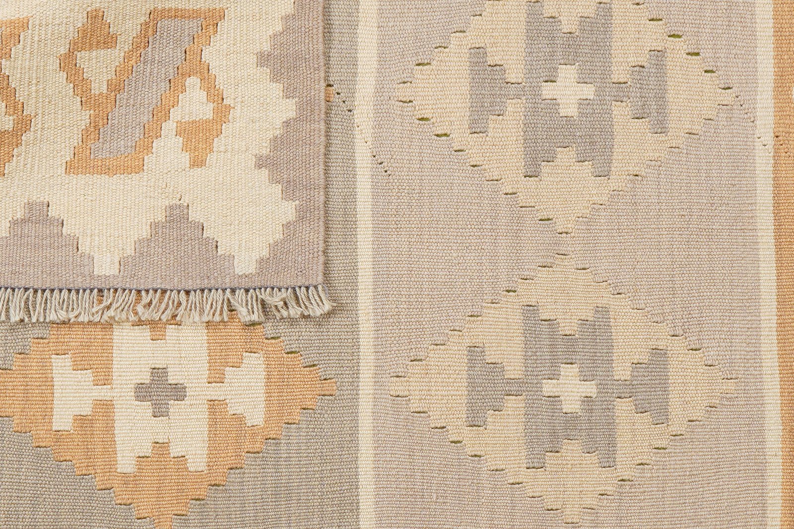 Kelim Gashgai — Handmade, 121x178 cm, Beige, 100% Virgin Wool | View 6