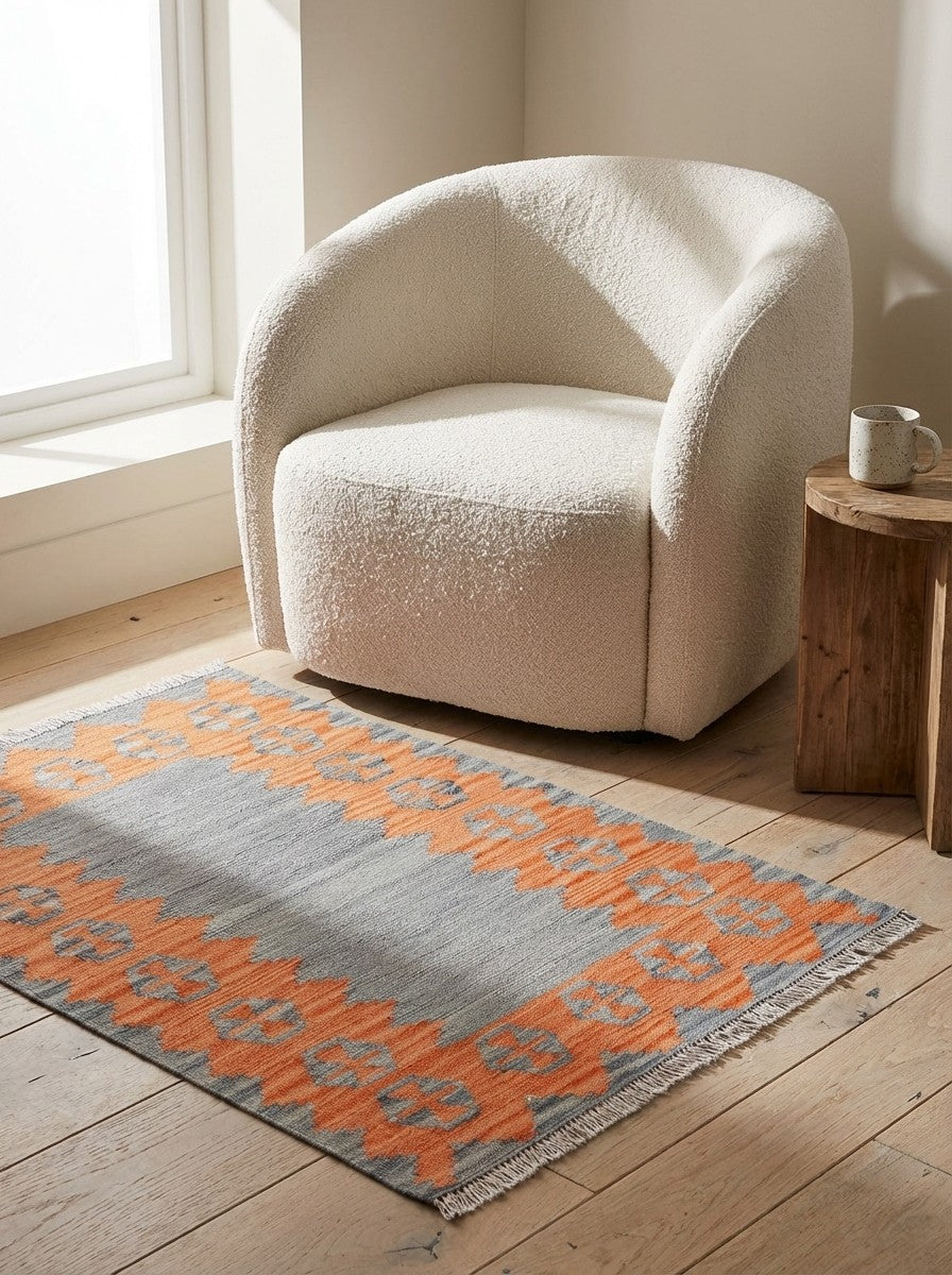 Kelim Gashgai — Handmade, 84x123 cm, Blue, 100% Virgin Wool | Detail view