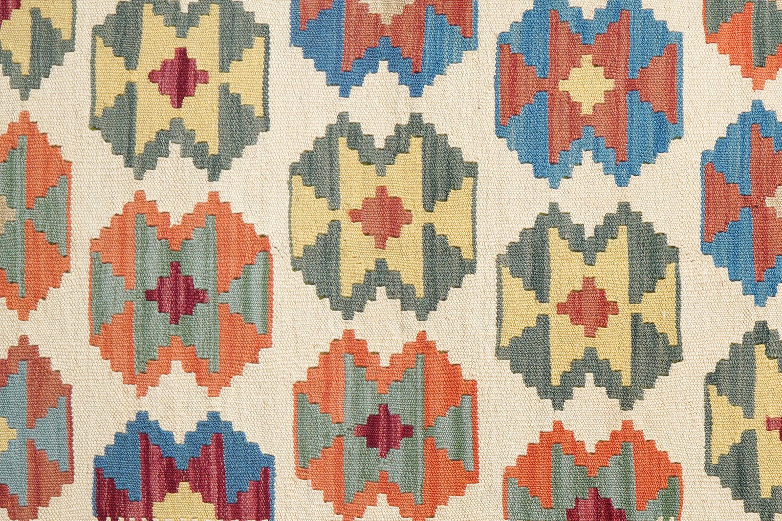 Kelim Gashgai — Handmade, 122x174 cm, Beige, 100% Virgin Wool | View 5