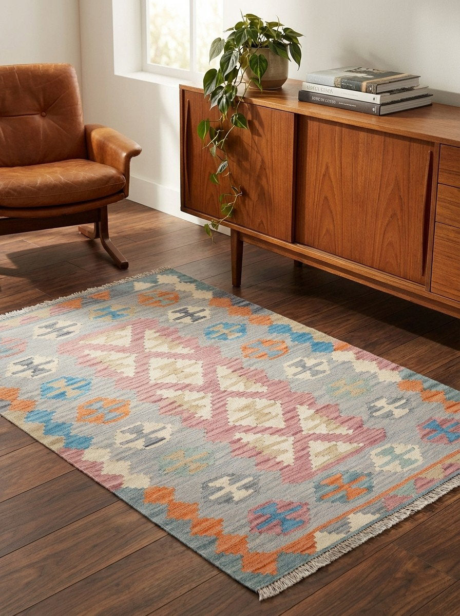 Kelim Gashgai — Handgefertigt, 157x104 cm, Grau, 100% Virgin Wool | Back view